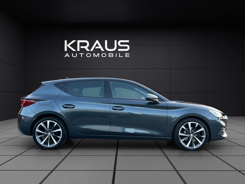 SEAT Leon FR 2.0 TDI DSG LED NAVI VIRTUAL AMBIENT CAM — photo 8