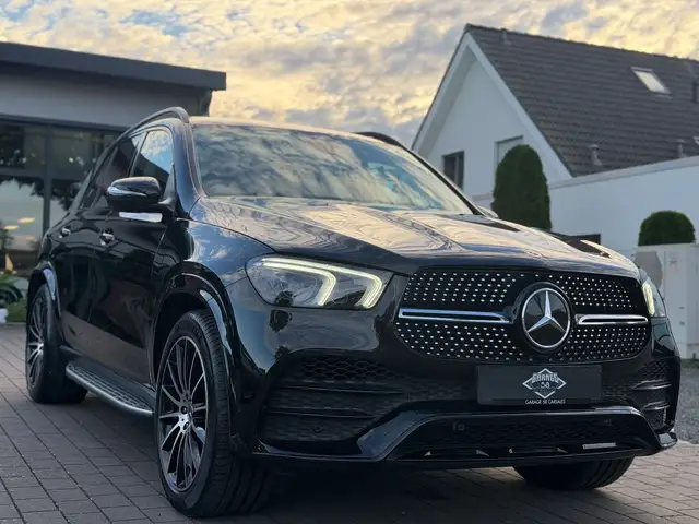 Mercedes-Benz GLE 400 d/Pano/MB100/AHK/AMG-Paket/Burmester