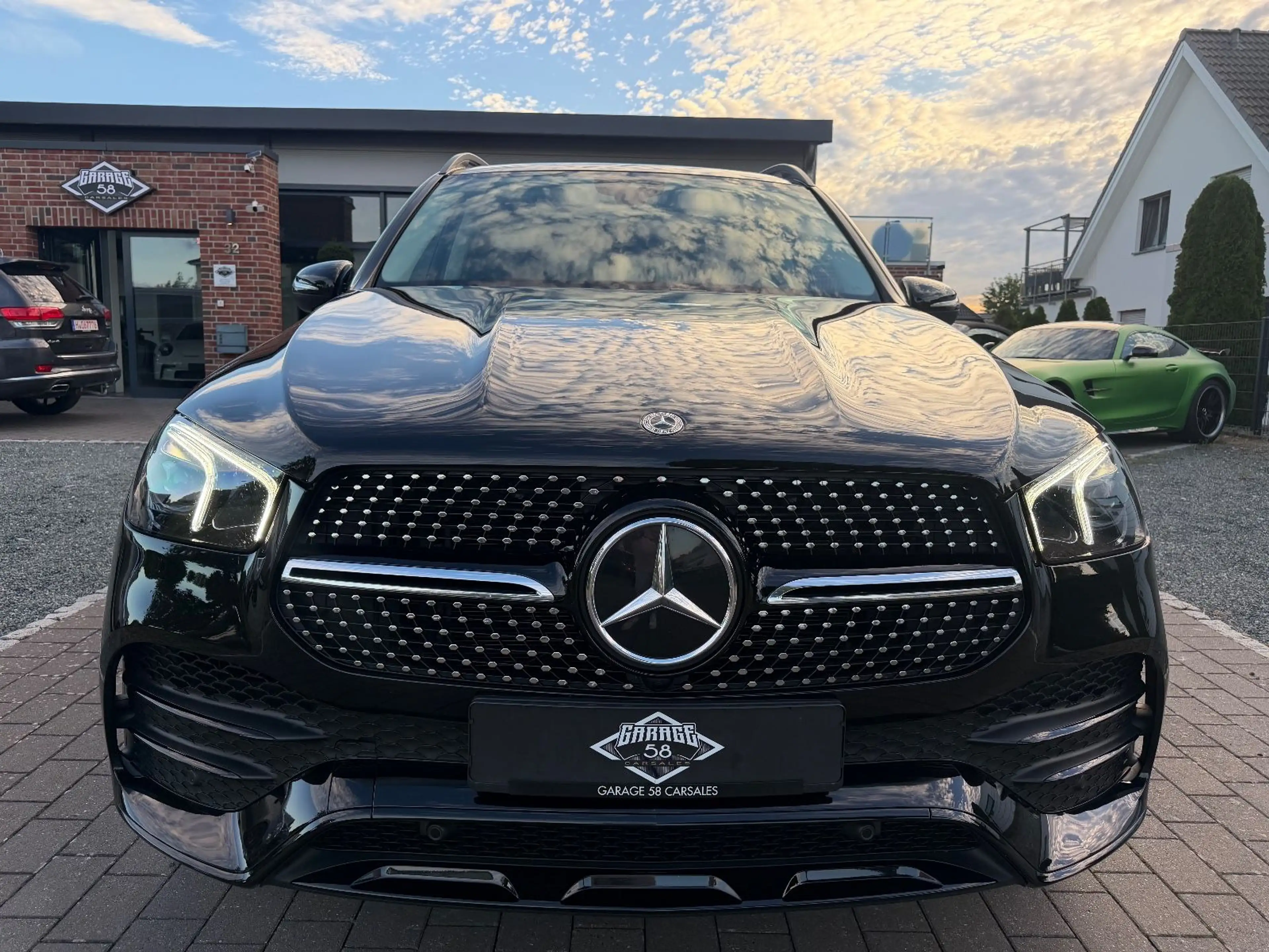 Mercedes-Benz GLE 400 d/Pano/MB100/AHK/AMG-Paket/Burmester — photo 13