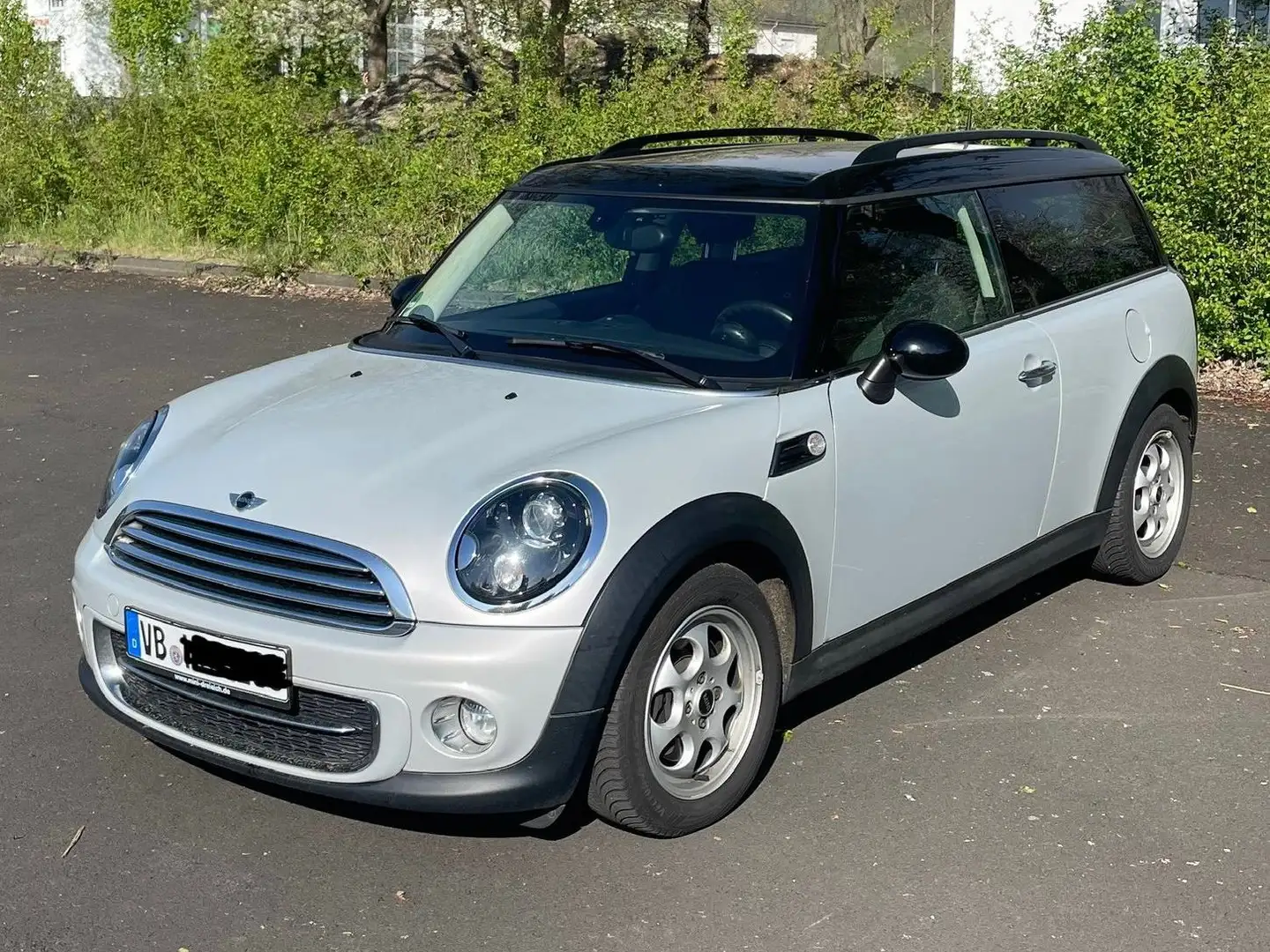 MINI Cooper D Clubman MINI CLUBMAN Diesel Silver - 2