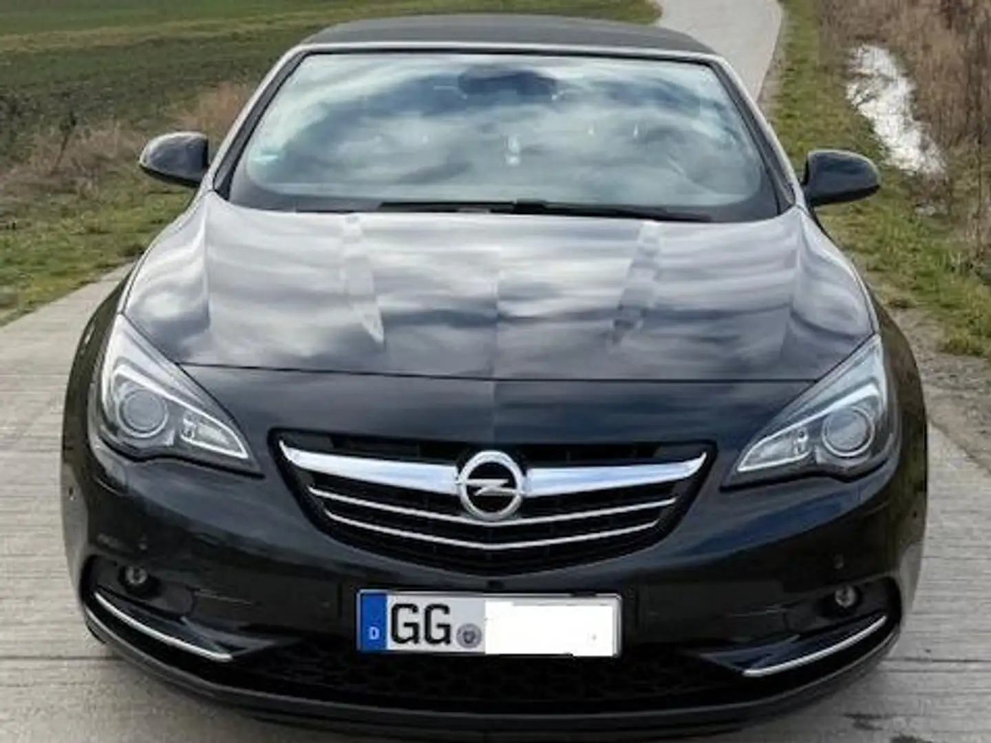 Opel Cascada Cascada 1.6SIDI TurboecoFLEX Start/Stop Innovation Negro - 2