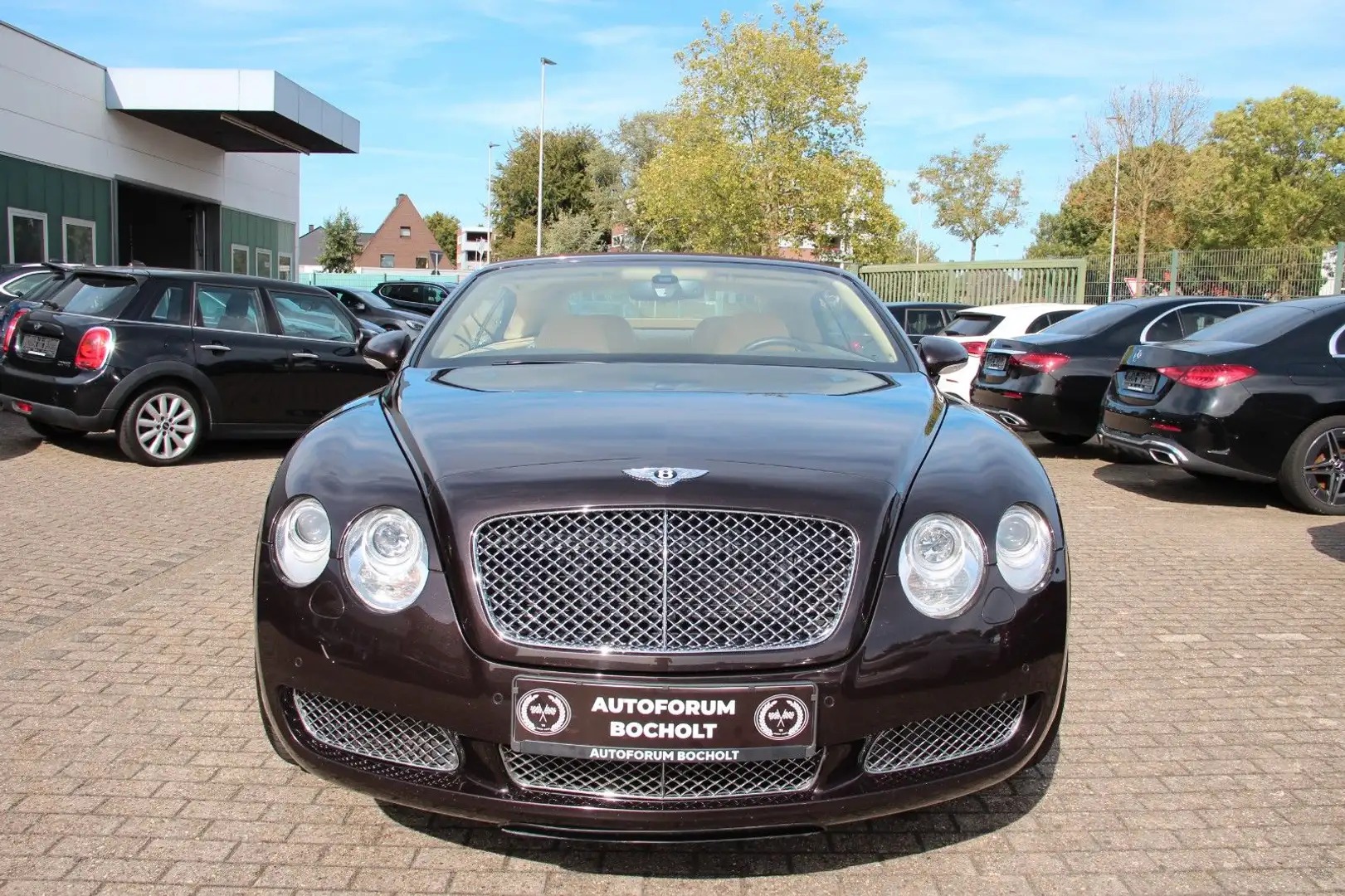 Bentley Continental GTC Mulliner 6.0 W12 Exclusive Paint Braun - 1
