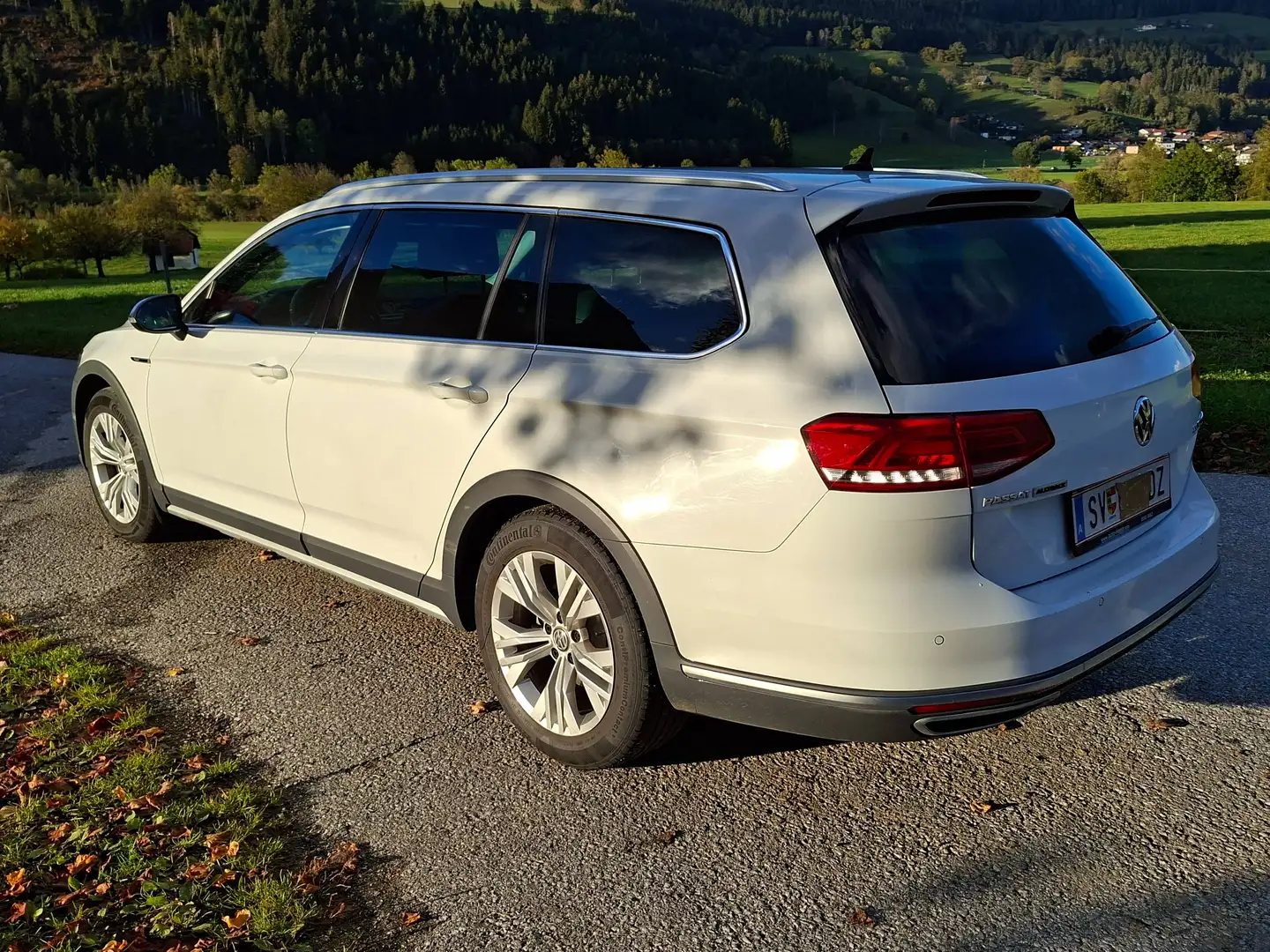 Volkswagen Passat Alltrack Passat Alltrack BMT 2,0 TDI SCR 4Motion DSG Weiß - 2