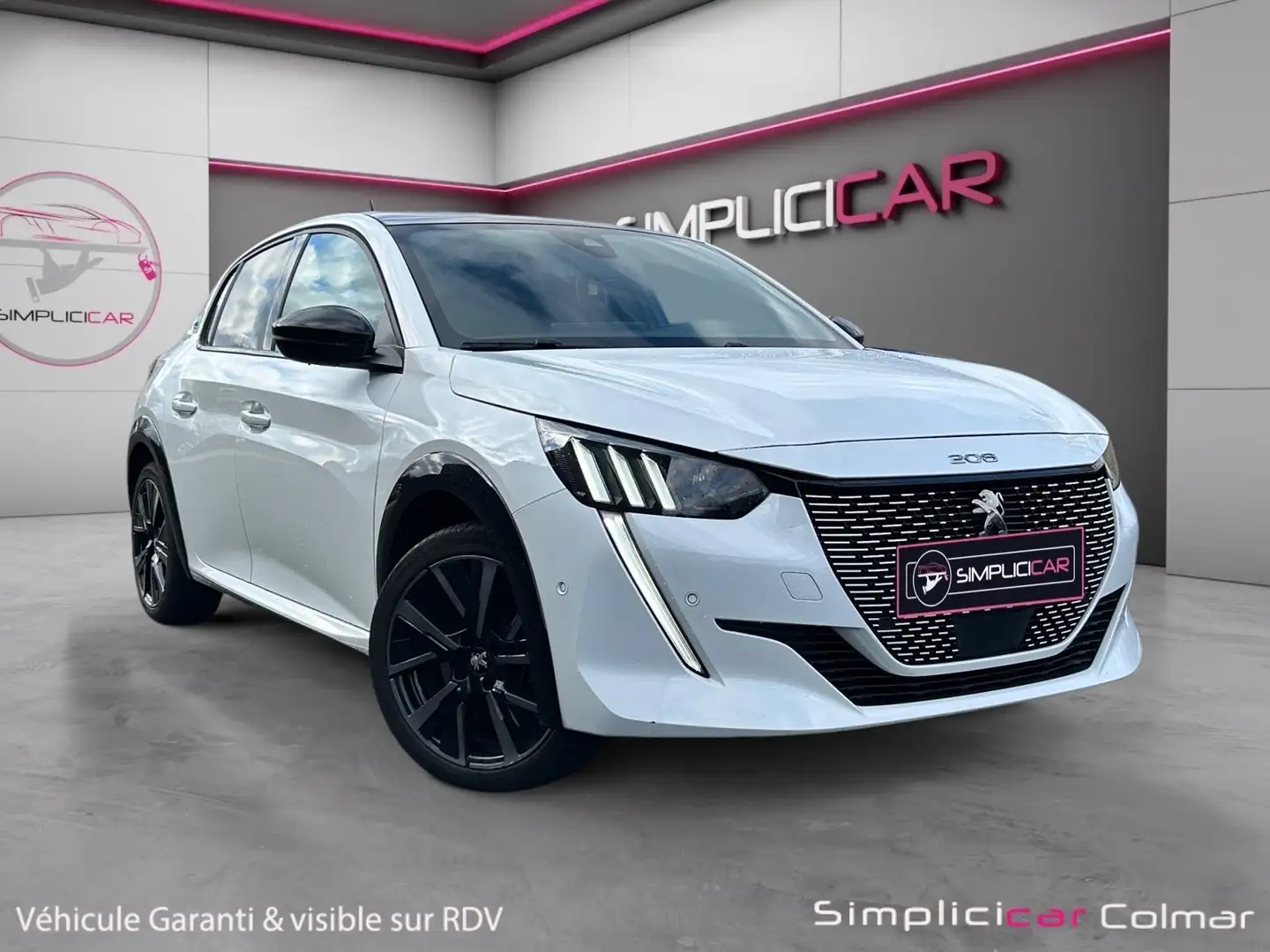 Peugeot 208 208 Electrique 50 kWh 136ch GT Weiß - 1