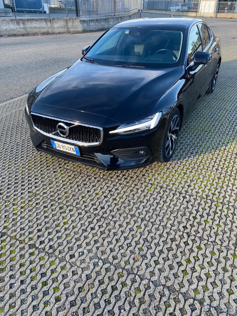Volvo S60 2.0 t4 Business Plus geartronic Negro - 1