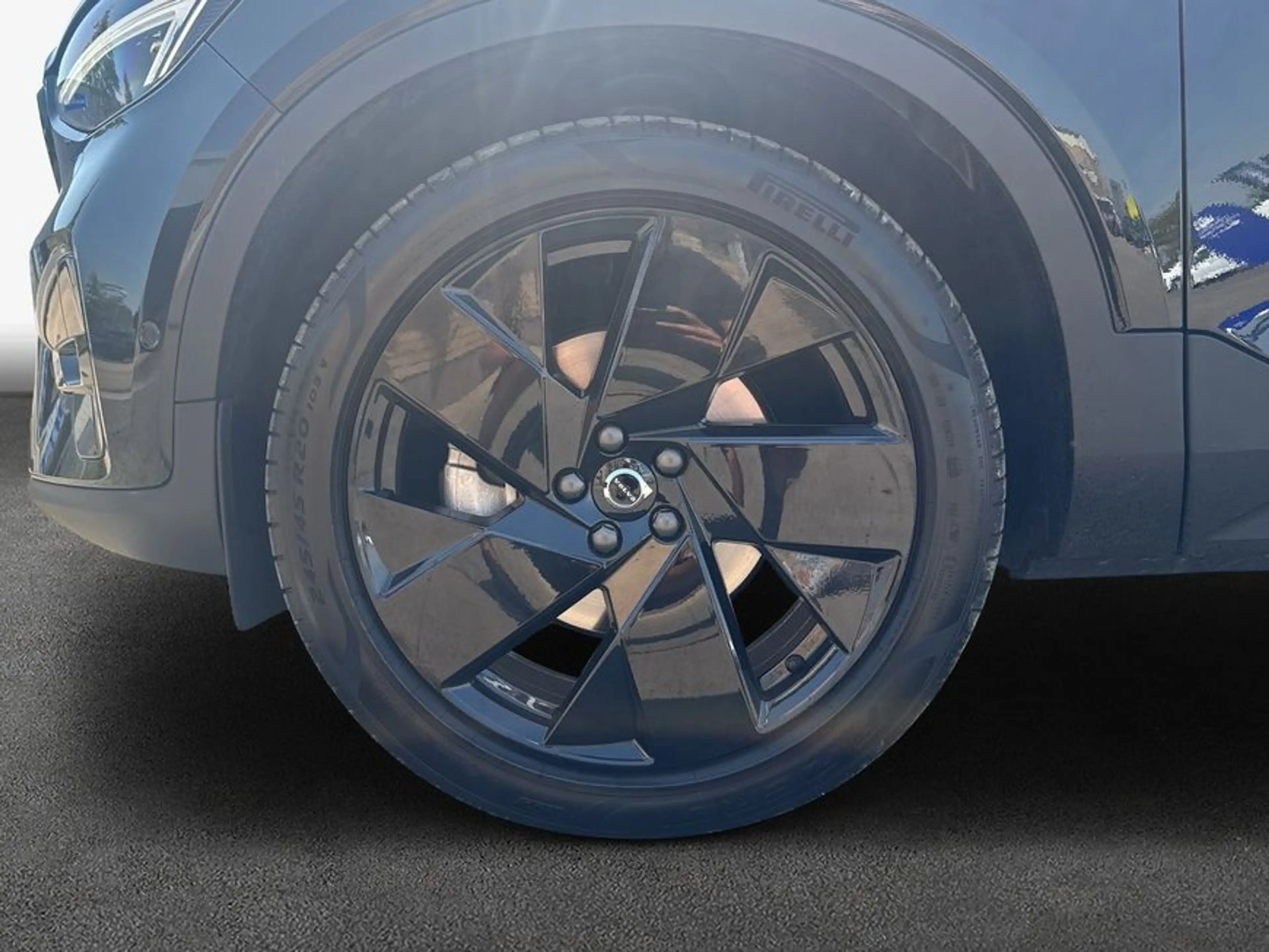 Volvo XC40 XC40 B3 B DKG Plus Black Edition — photo 7