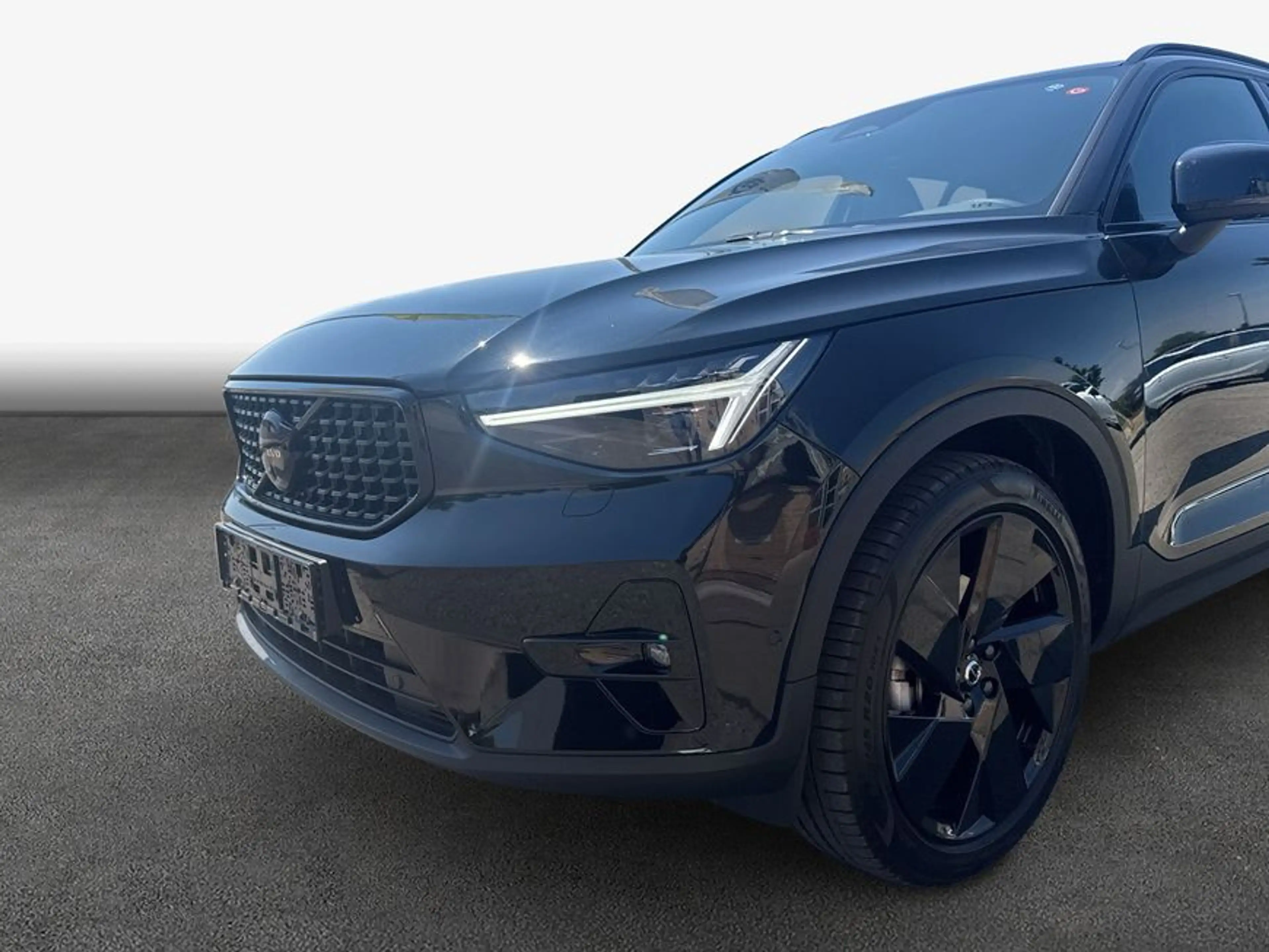 Volvo XC40 XC40 B3 B DKG Plus Black Edition — photo 6