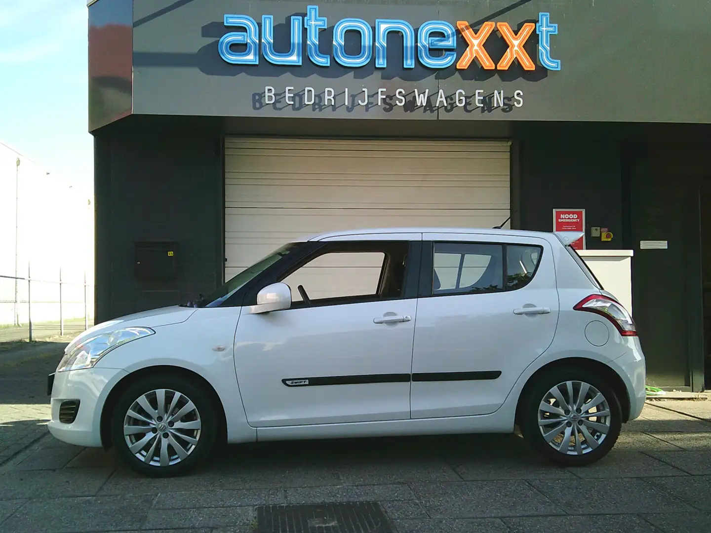 Suzuki Swift 1.2 Bandit EASSS 1e EIGENAAR I ONDERHOUDSHITORIE C Blanc - 2