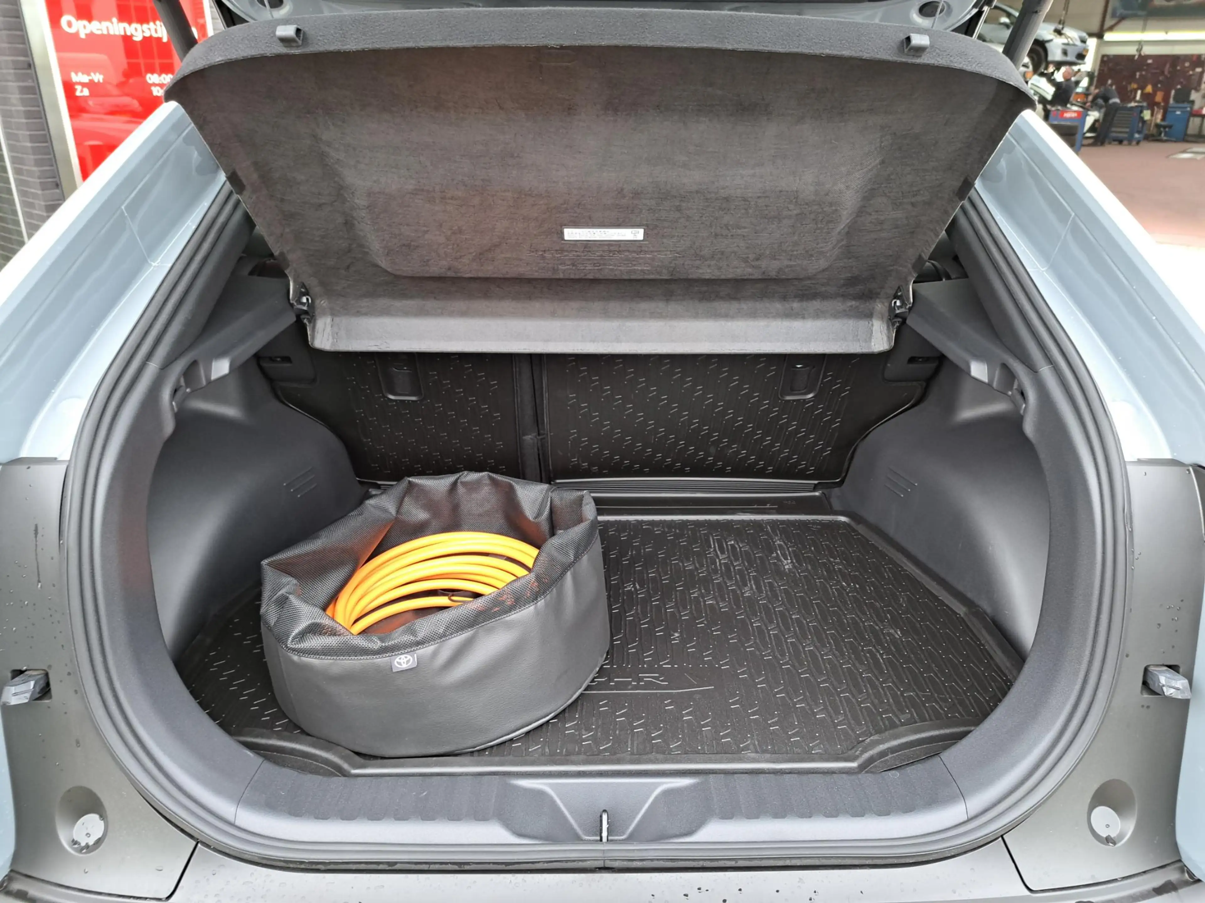 Toyota C-HR+ FIRST EDITION 77KWH WLTP-607KM EL-ACHTERKLEP PRIVA — photo 22