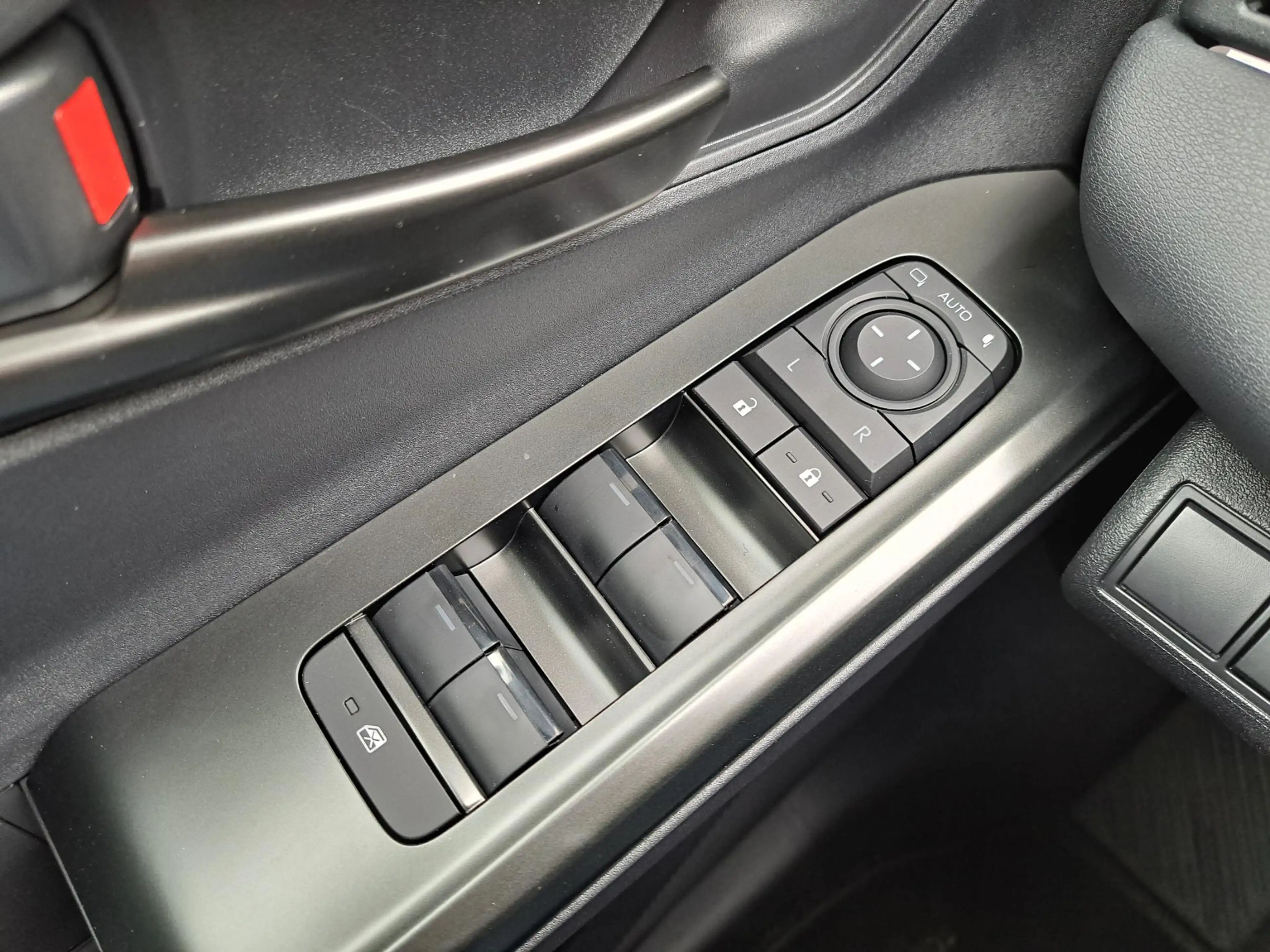Toyota C-HR+ FIRST EDITION 77KWH WLTP-607KM EL-ACHTERKLEP PRIVA — photo 18