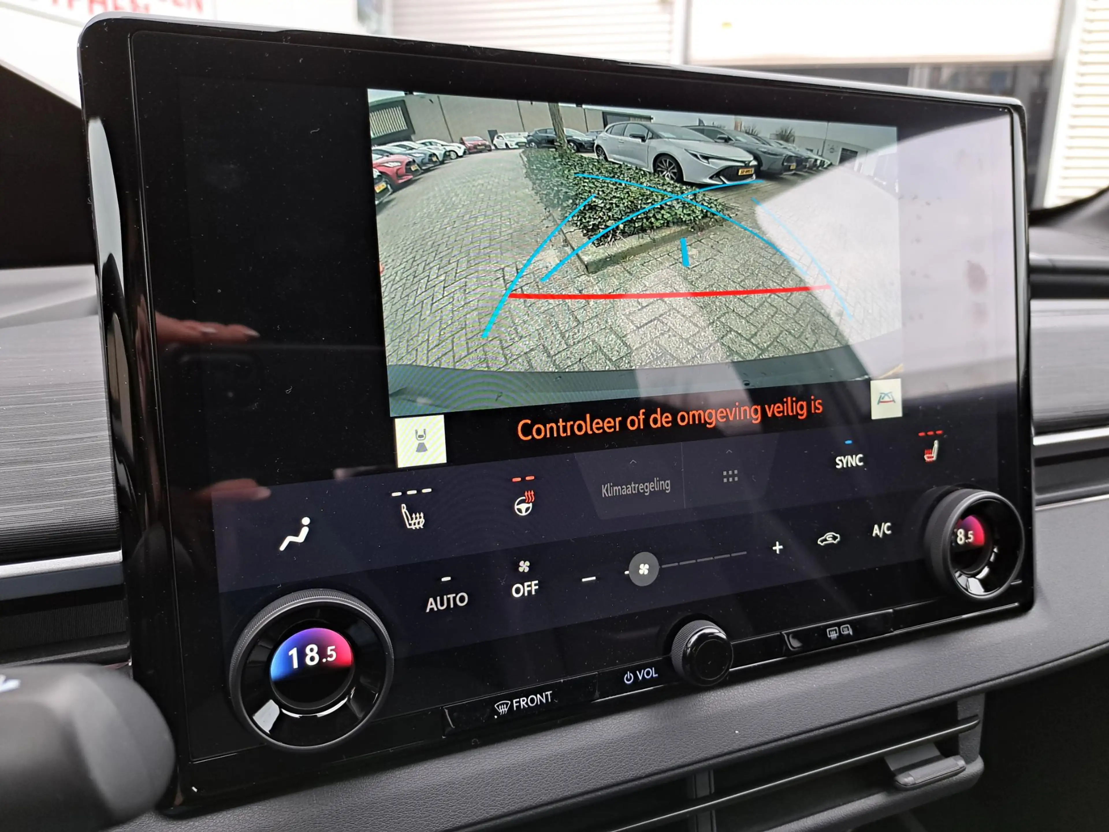 Toyota C-HR+ FIRST EDITION 77KWH WLTP-607KM EL-ACHTERKLEP PRIVA — photo 12