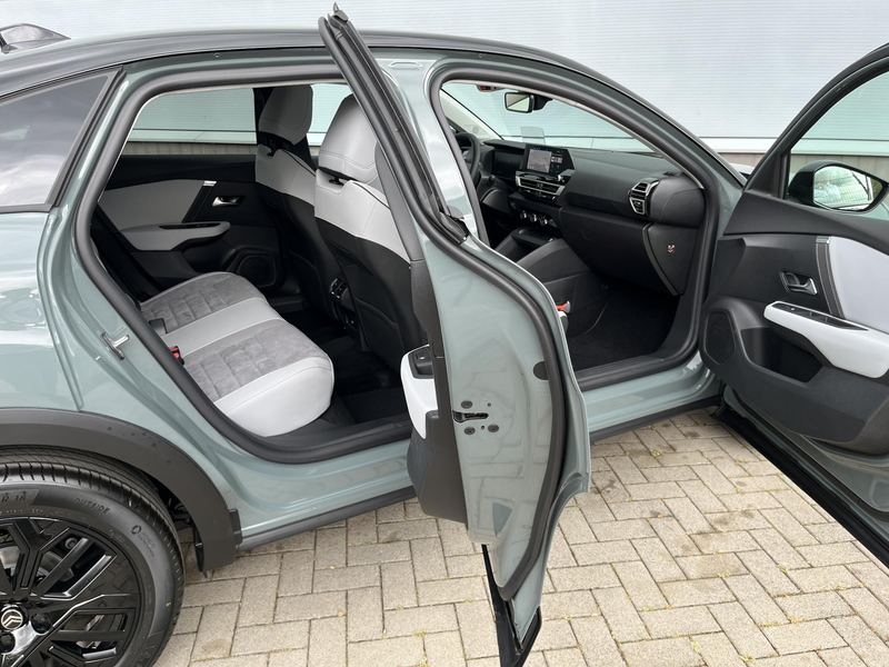 Citroen C4 1.2 Hybrid 145pk Max | 360 Camera | Head-up displa — photo 11