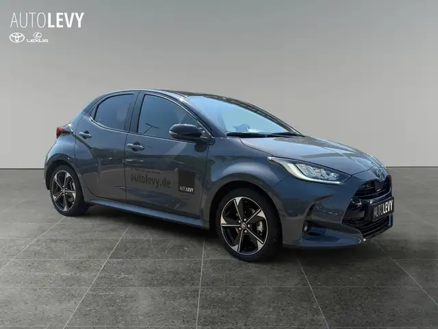 Toyota Yaris view 8