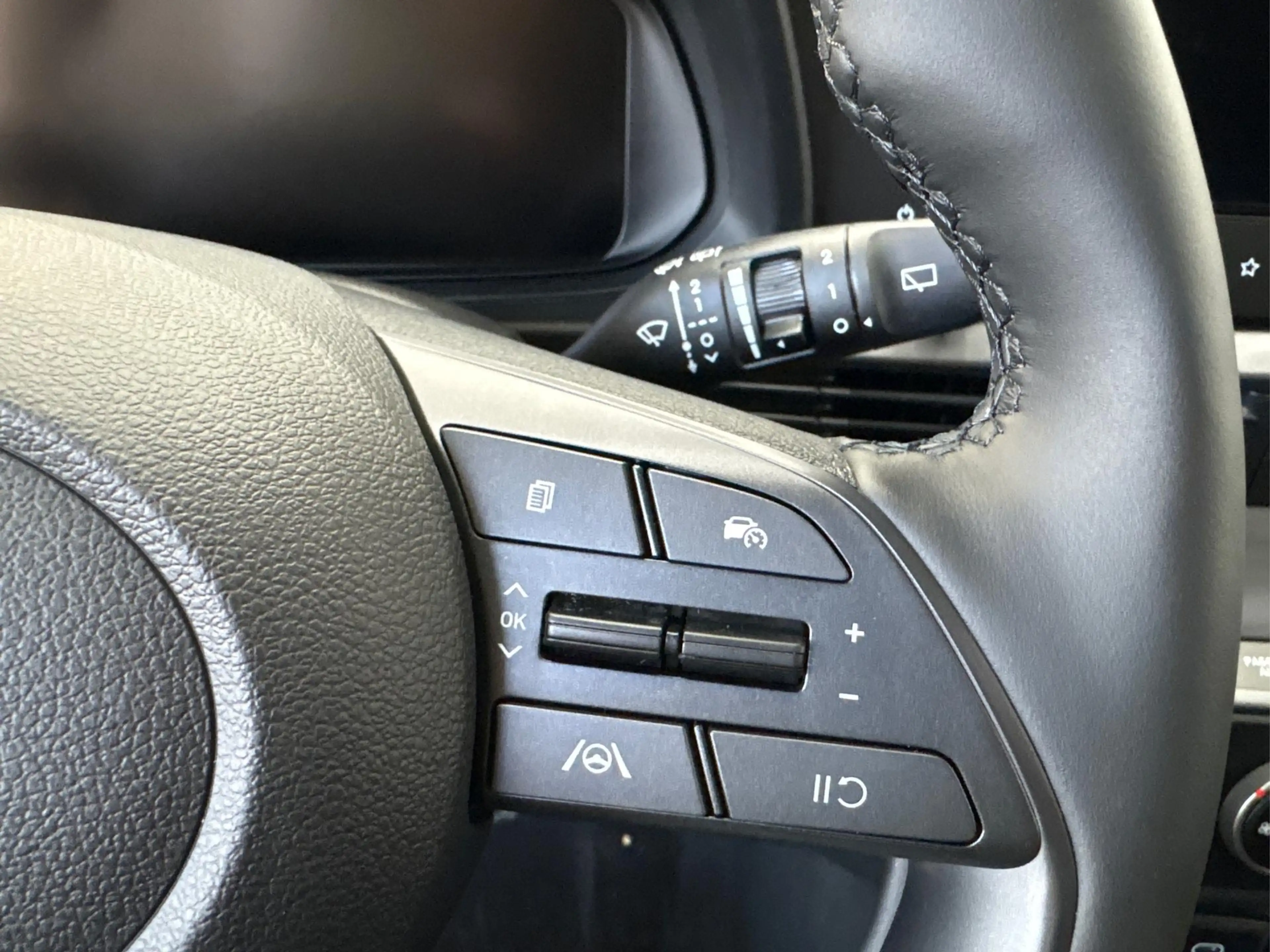 Hyundai BAYON LIFE DCT NAVI RFK TEMPO SHZ Lenkradheizung 1.0 ... — photo 14