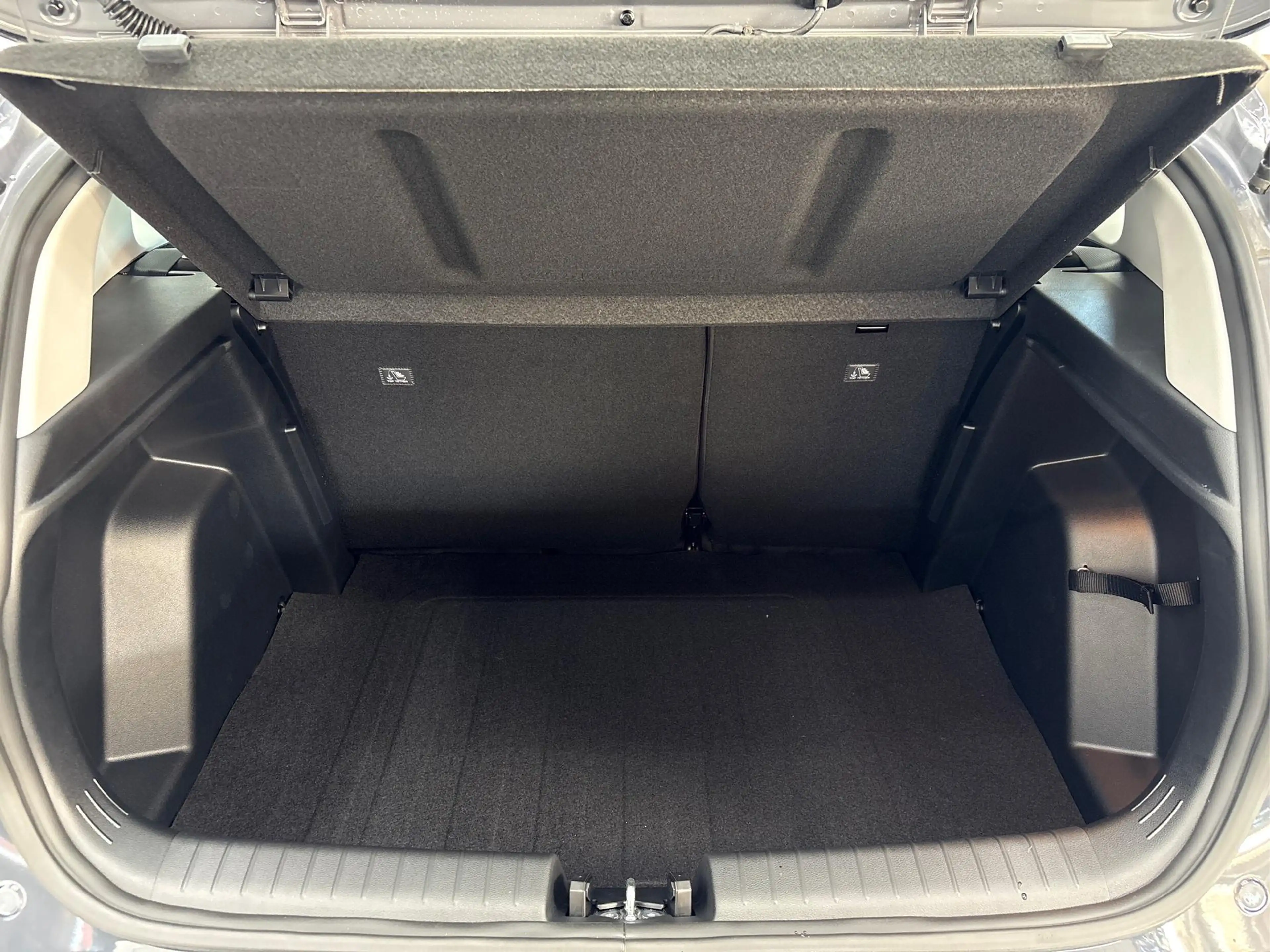 Hyundai BAYON LIFE DCT NAVI RFK TEMPO SHZ Lenkradheizung 1.0 ... — photo 7