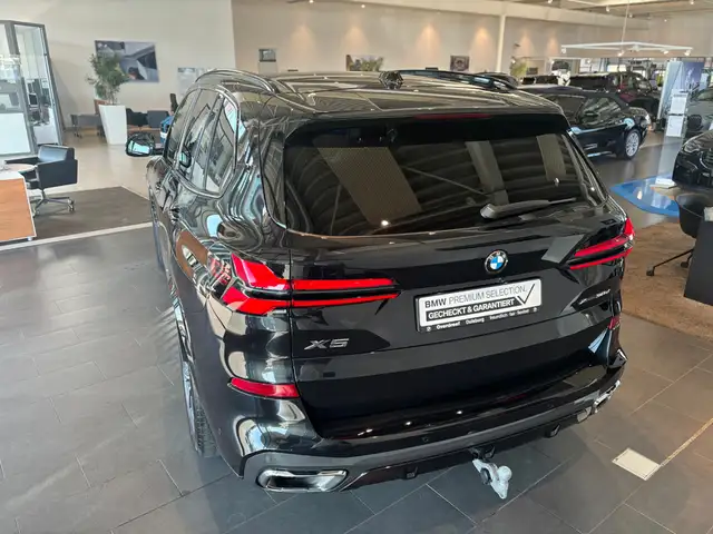 BMW X5 view 7