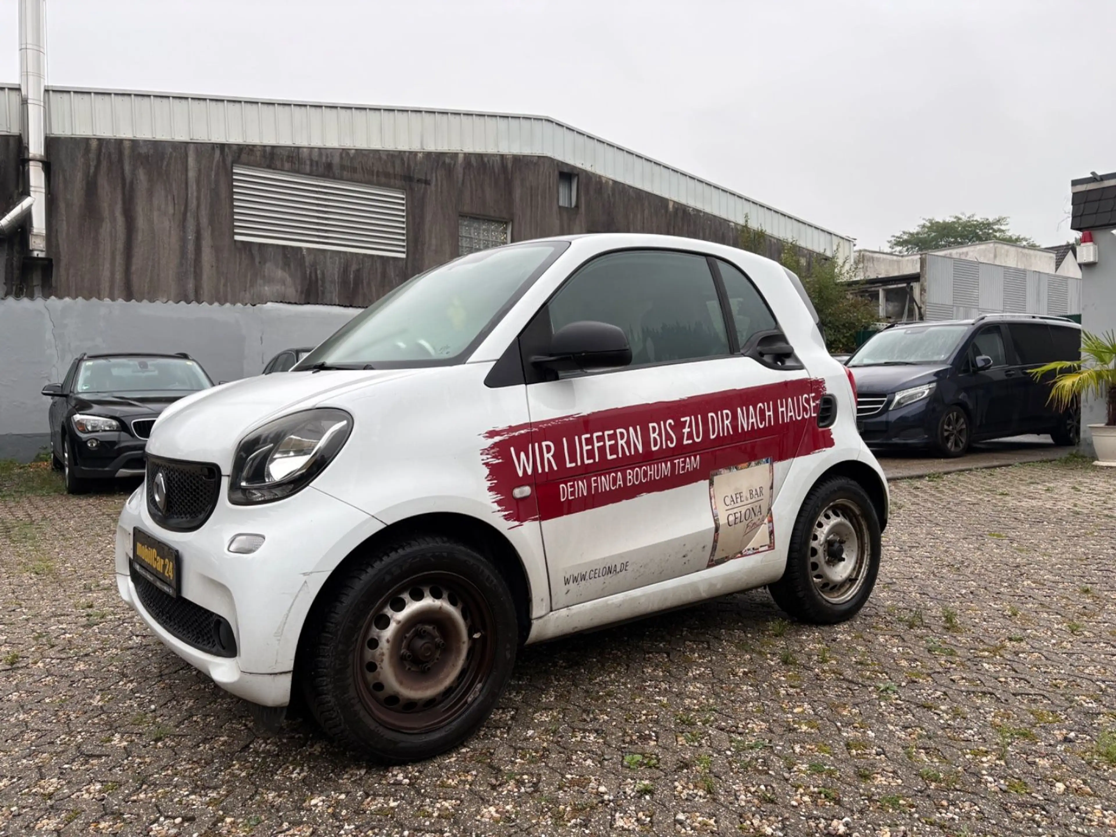 smart forTwo fortwo coupe Basis 52 kW TWINAMIC — photo 2