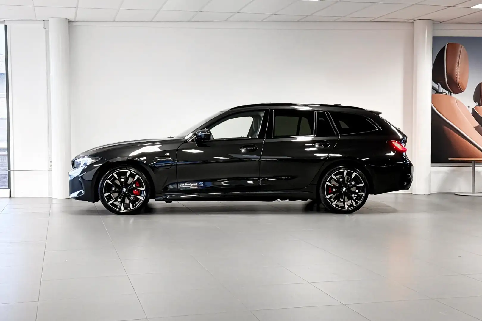 BMW 330 3 Serie Touring 330e | M Sport | Stoelverwarming | Fekete - 2