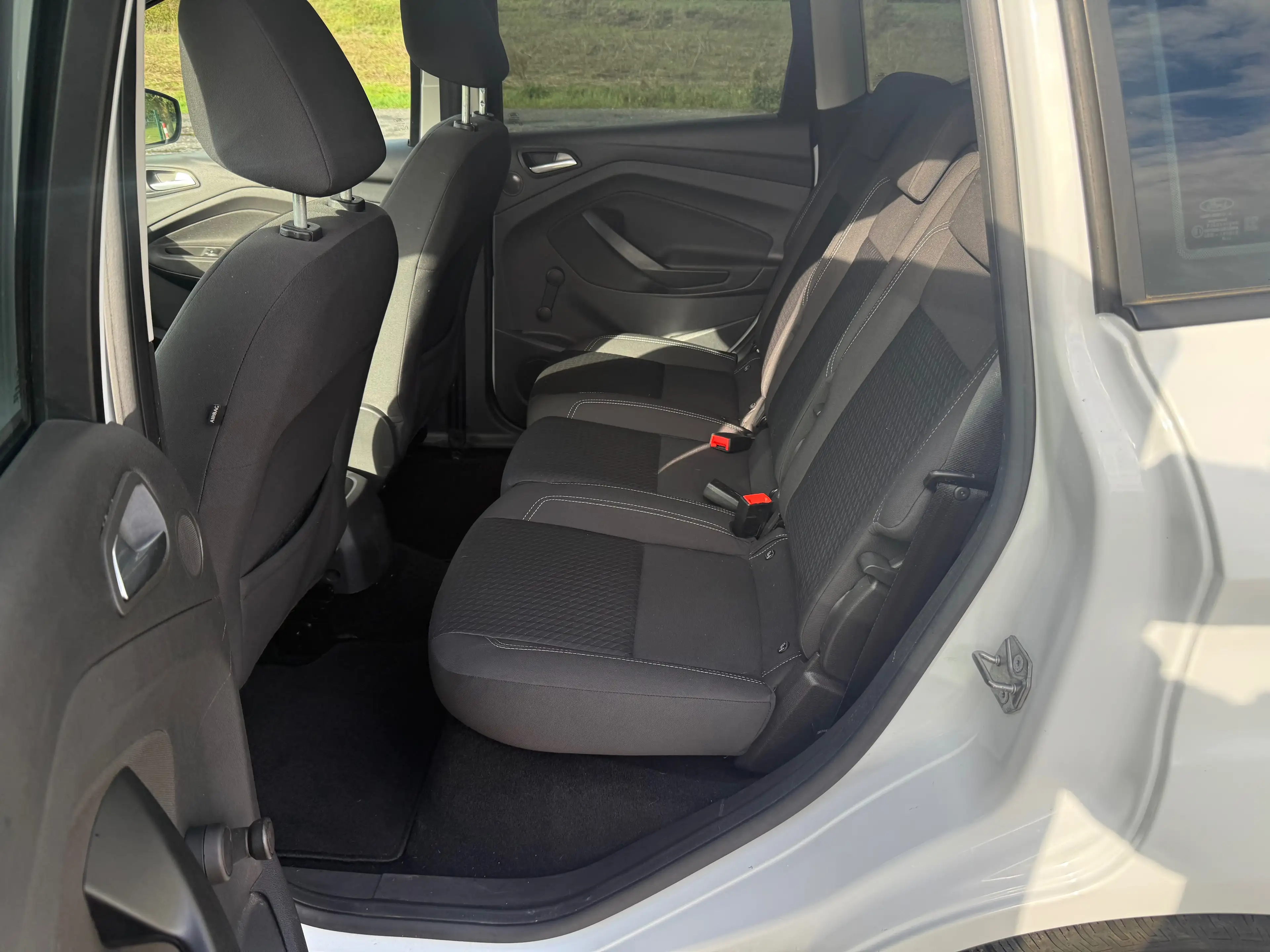 Ford C-Max C-Max 1.0 EcoBoost Start-Stopp-System Ambiente — photo 3