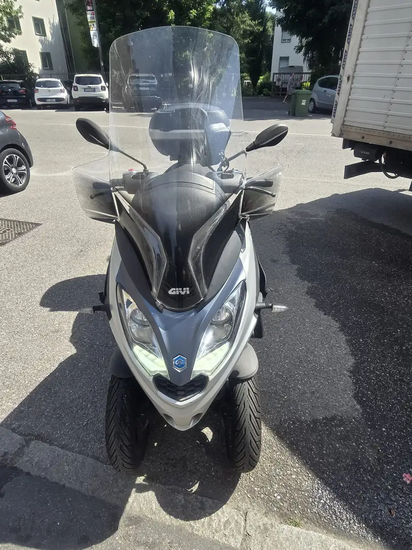 Piaggio MP3 300 hpe - 1