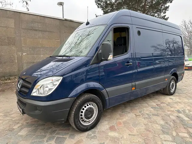 Mercedes-Benz Sprinter II Kasten 211 CDI*L2H2*KLIMA*TÜV NEU
