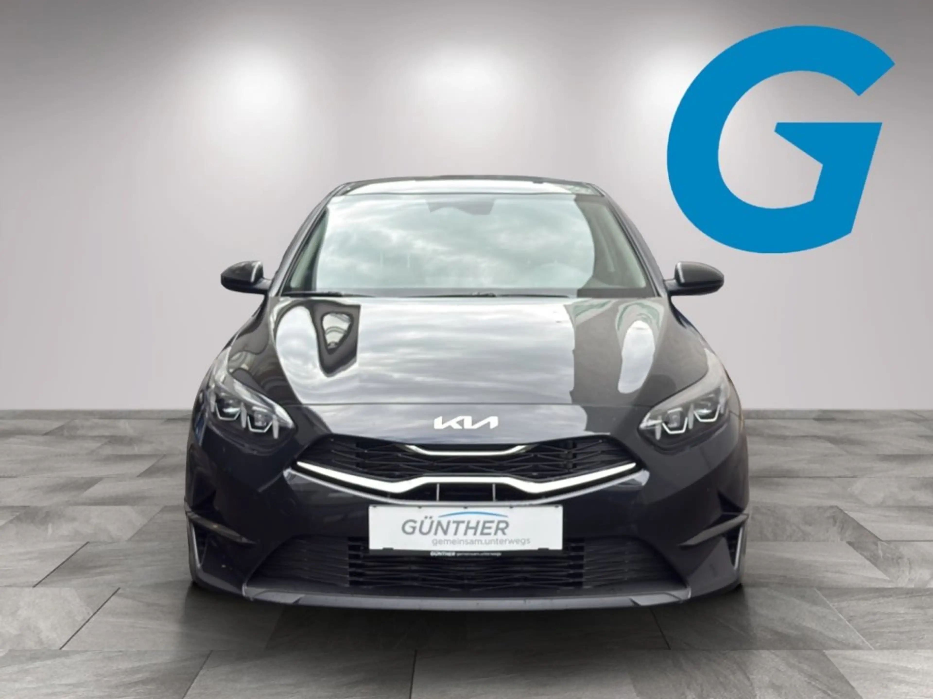 Kia Ceed / cee'd CEED SILBER UVO 1.0 TGDI MT6 100 P2 — photo 17