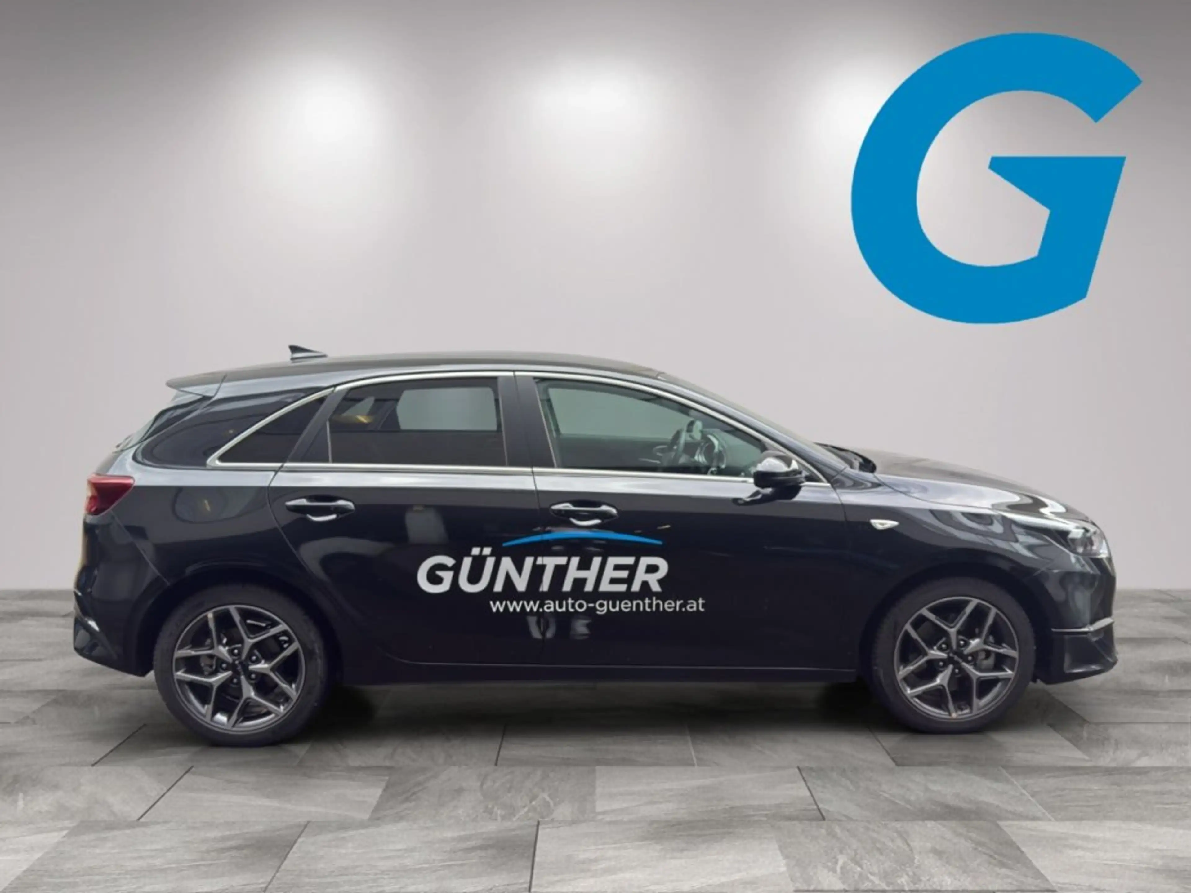 Kia Ceed / cee'd CEED SILBER UVO 1.0 TGDI MT6 100 P2 — photo 18