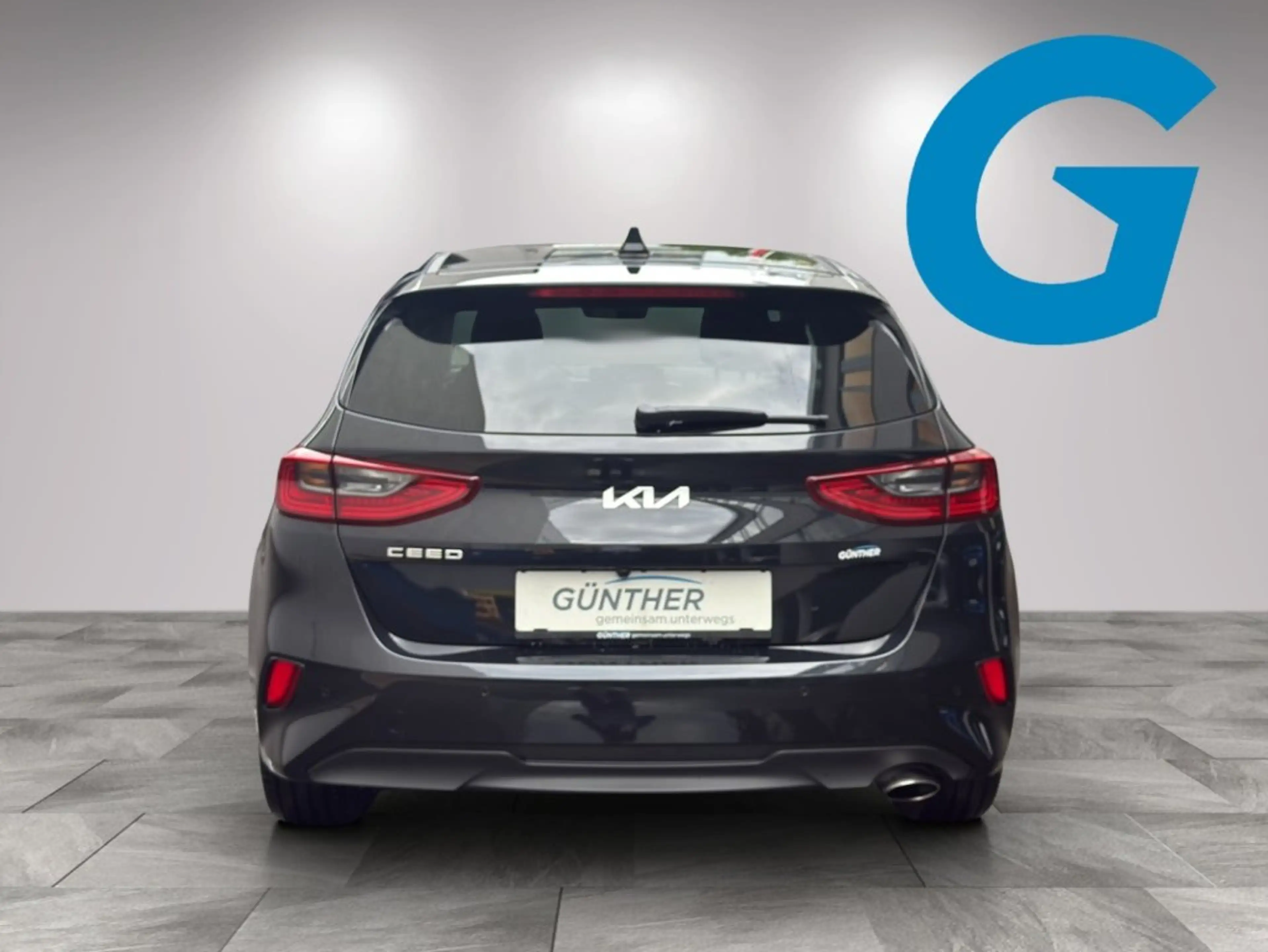 Kia Ceed / cee'd CEED SILBER UVO 1.0 TGDI MT6 100 P2 — photo 19