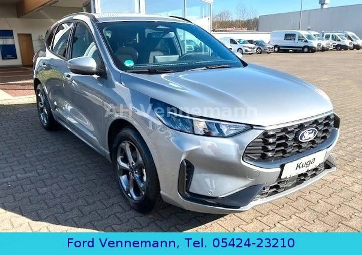 Ford Kuga 1.5 EB ST-Line Autom Kam*Nav*LED*3-5.J.FGS* Zilver - 1