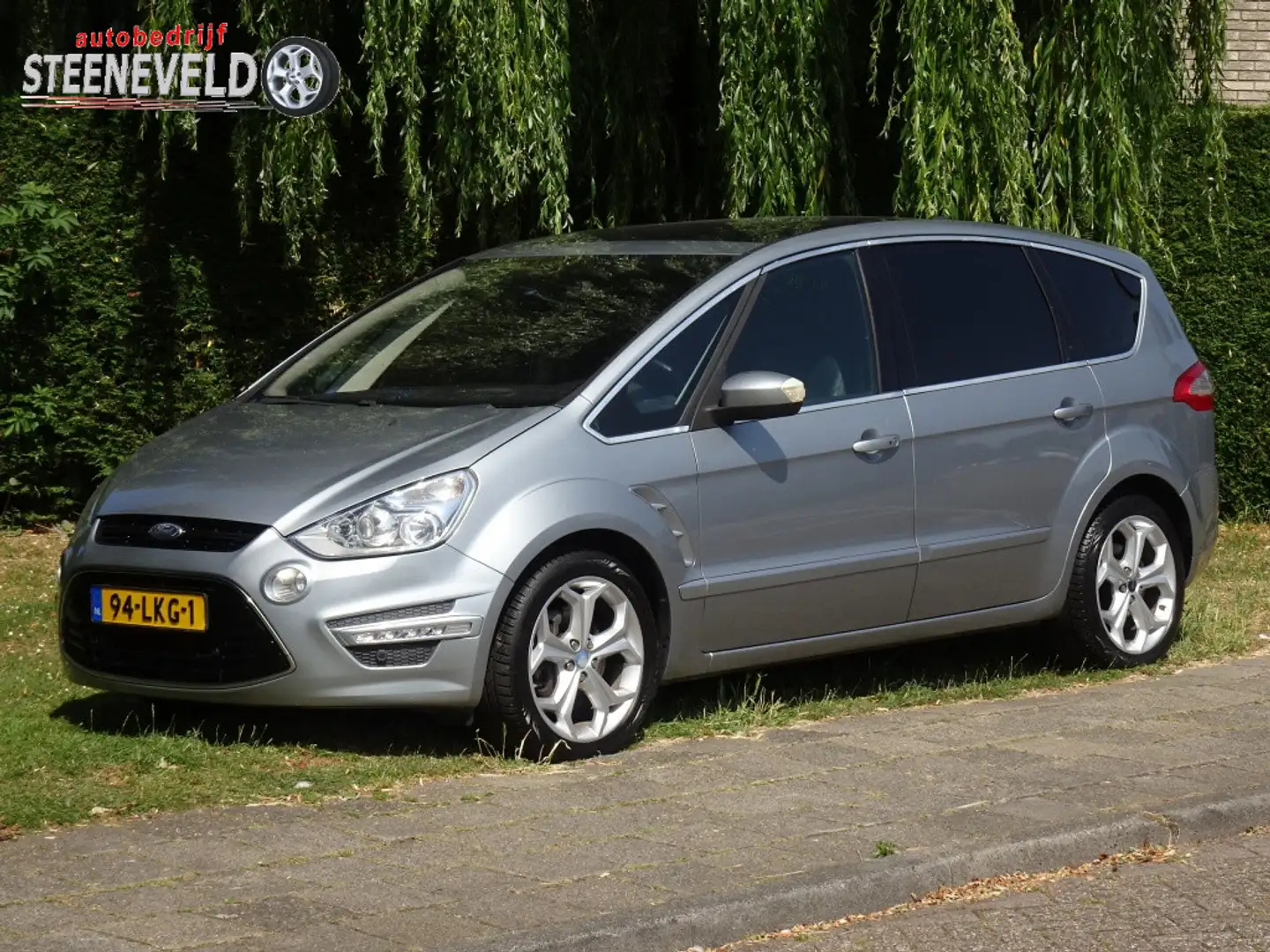 Ford S-Max 2.0 204pk AUTOMAAT Titanium 7persoons met Trekhaak Grijs - 1