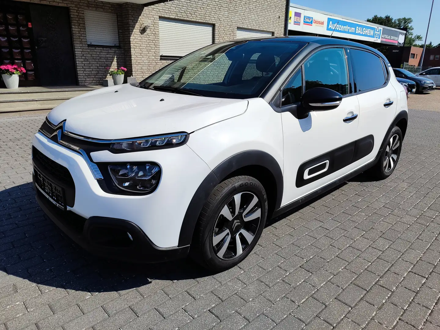Citroen C3 Shine Automatik Blanc - 1
