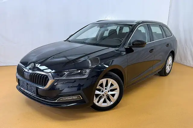 2022 Skoda Octavia in Black for sale