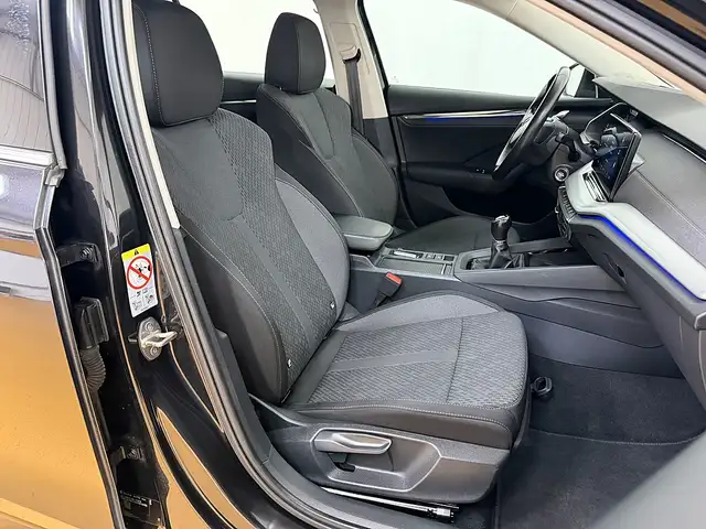 Skoda Octavia view 5