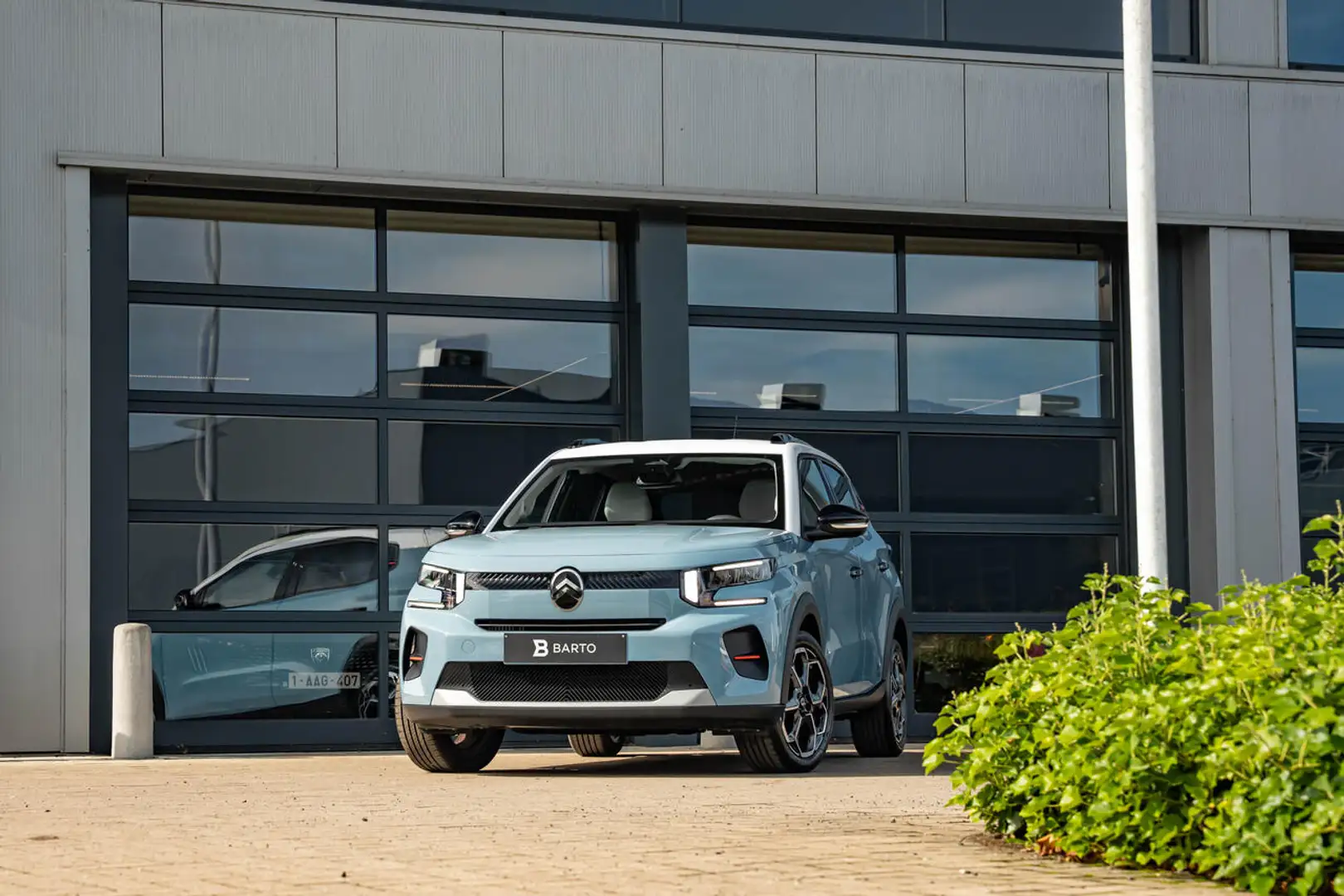 Citroen C3 100 PK MT | MAX | Camera | Navi | Airco | Apple... Blauw - 1