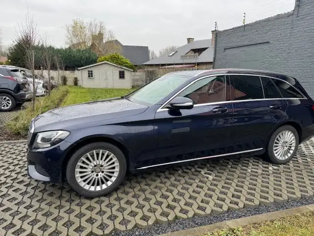 Mercedes-Benz C 220 d