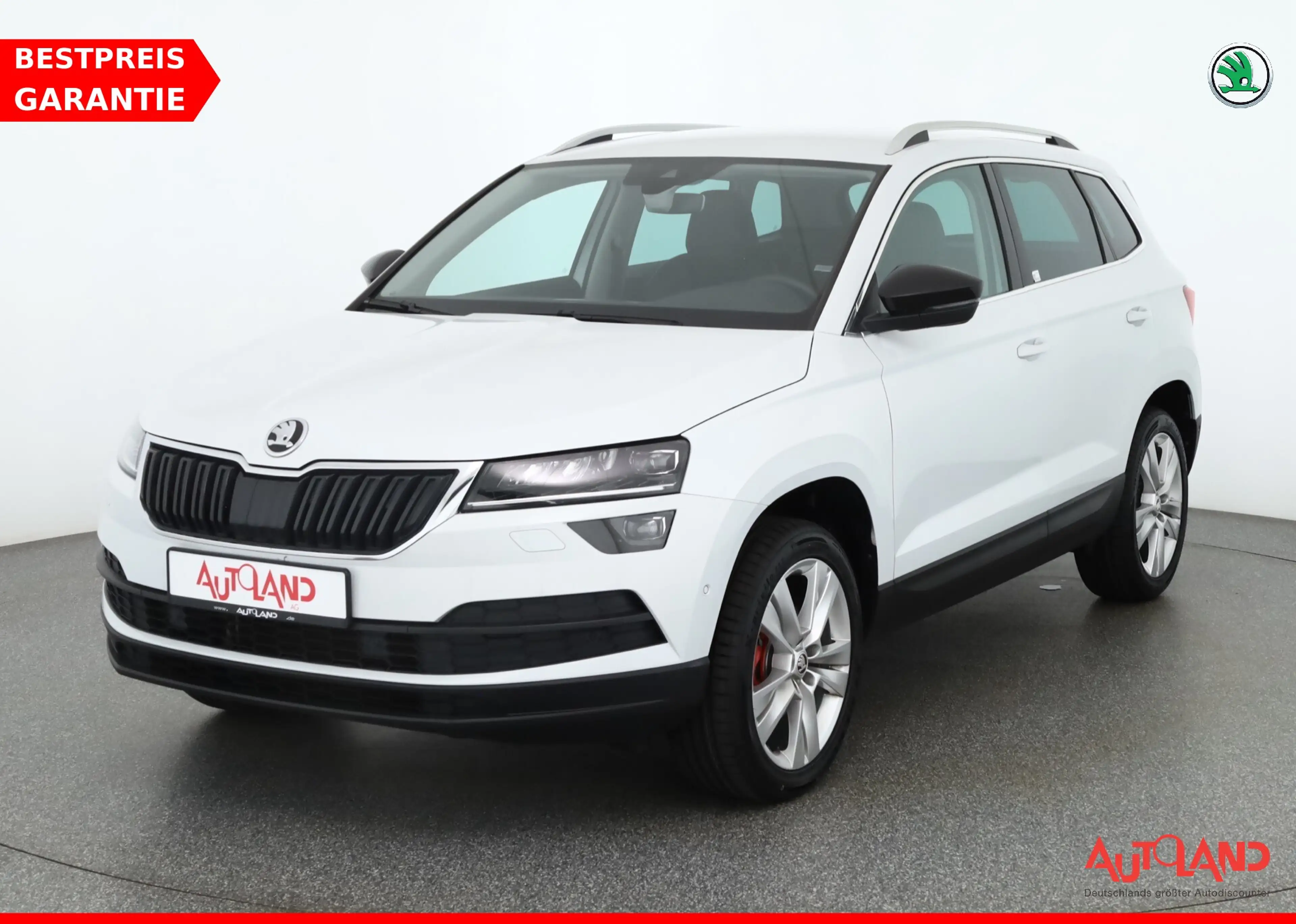 Skoda Karoq 1.5 TSI DSG LED Navi Sitzheizung AHK ACC