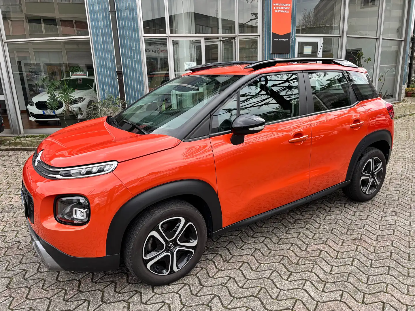 Citroen C3 Aircross 1.2 110 CV PureTech Feel Arancione - 1