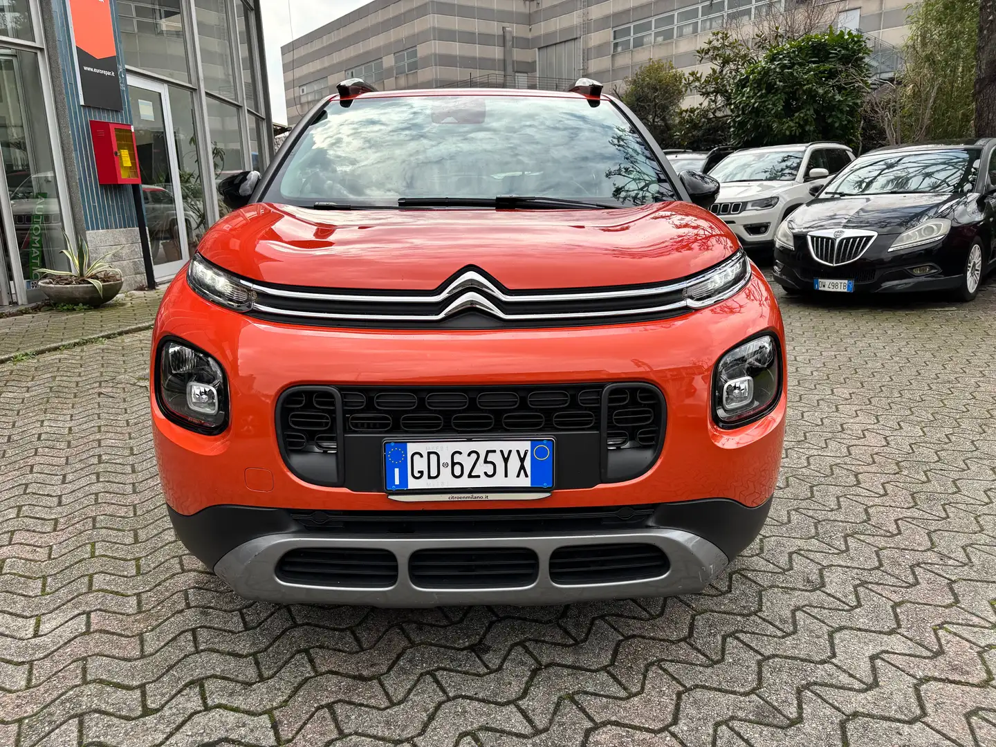 Citroen C3 Aircross 1.2 110 CV PureTech Feel Arancione - 2