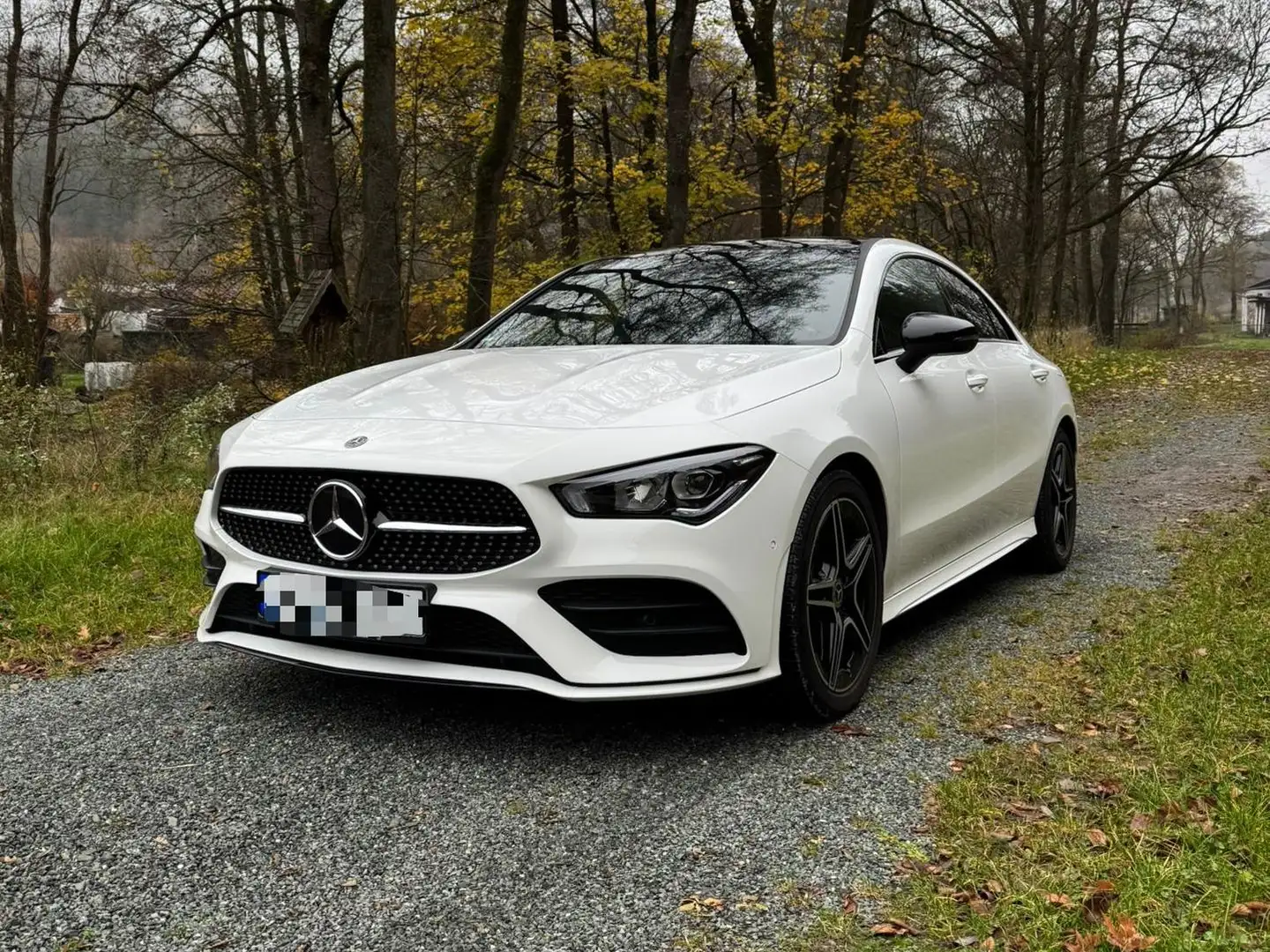 Mercedes-Benz CLA 250 CLA 250 7G-DCT AMG Line Weiß - 1