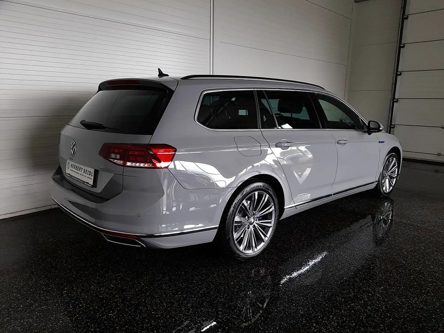 Volkswagen Passat Variant GTE e-Hybrid DSG *18 ZOLL / HEAD-UP / LED / NAV... Grijs - 2