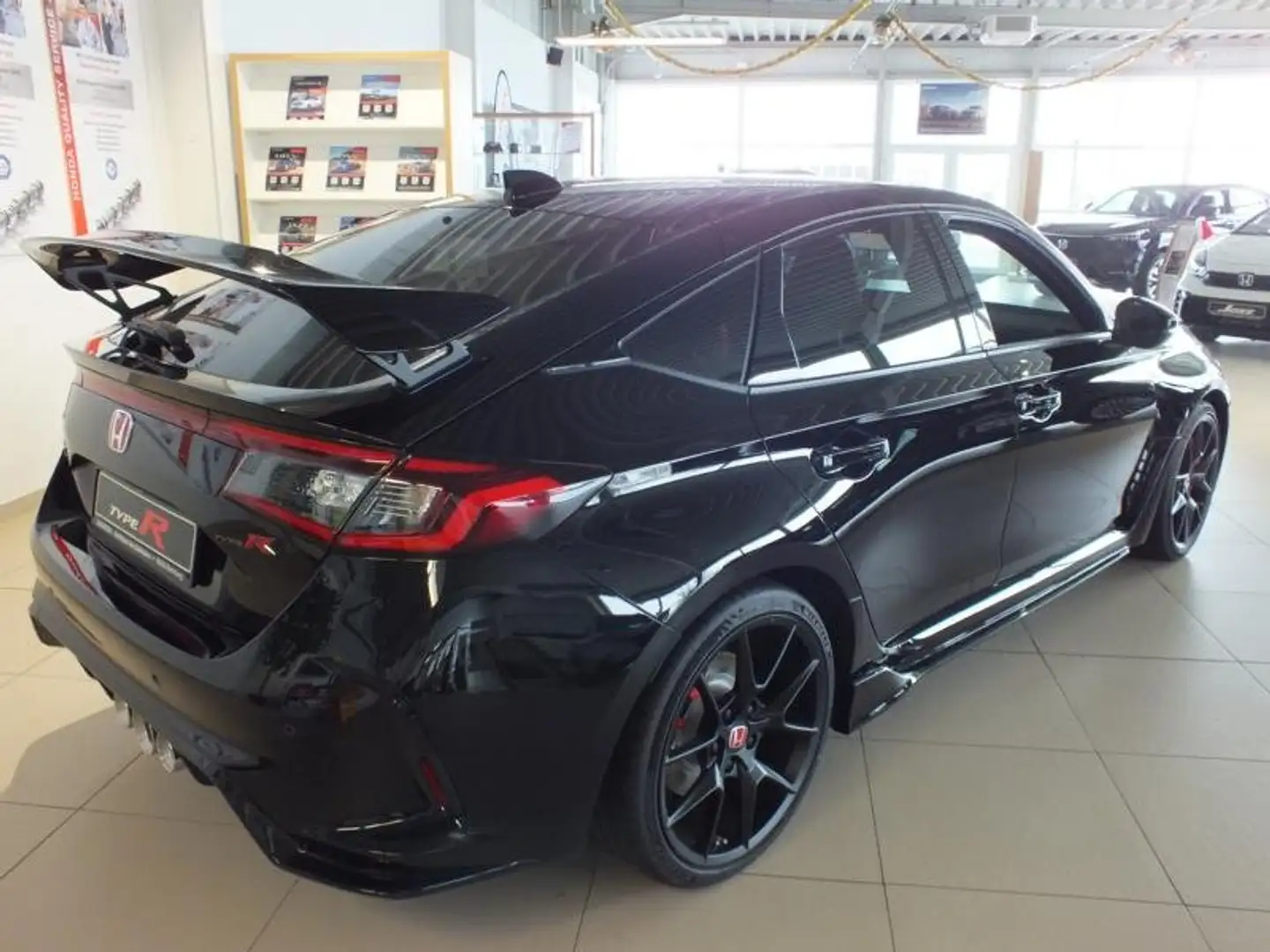 Honda Civic Type R Schwarz - 2