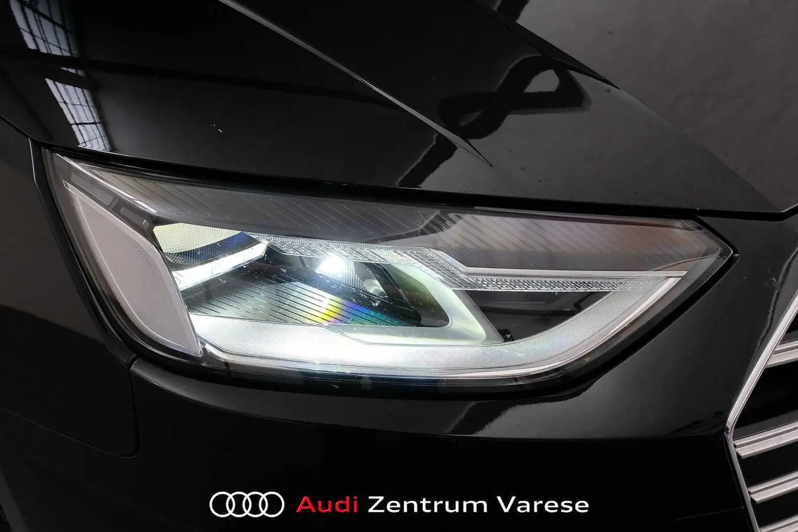 Audi A4 Avant 40 TFSI 190CV MHEV Stronic Advanced Negro - 2