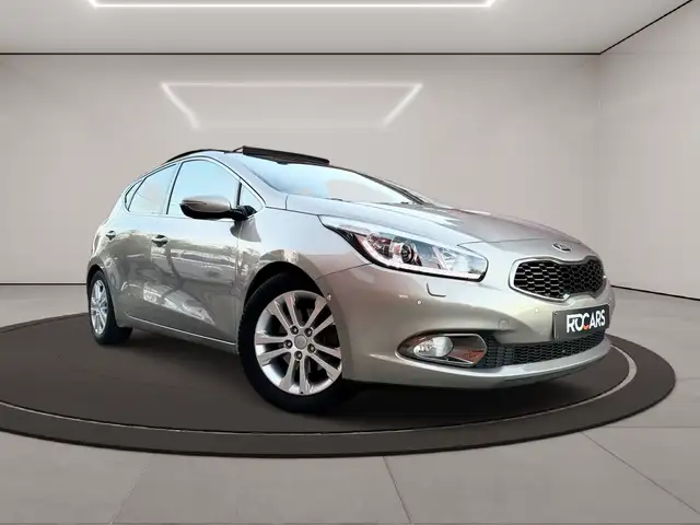 Kia Ceed view 3