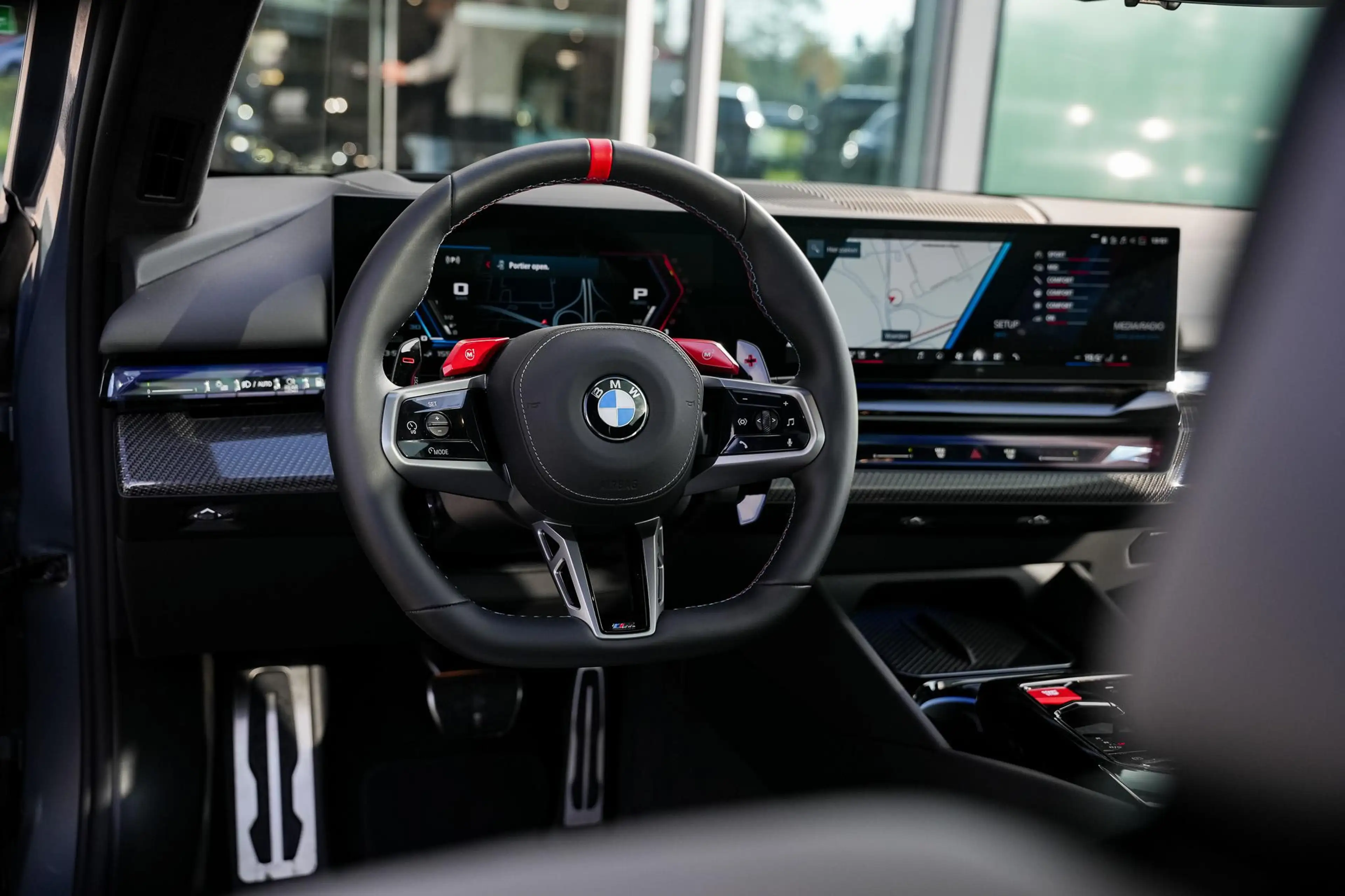 BMW M5 5-serie Touring | Individual Stratusgrau Metallic — photo 10