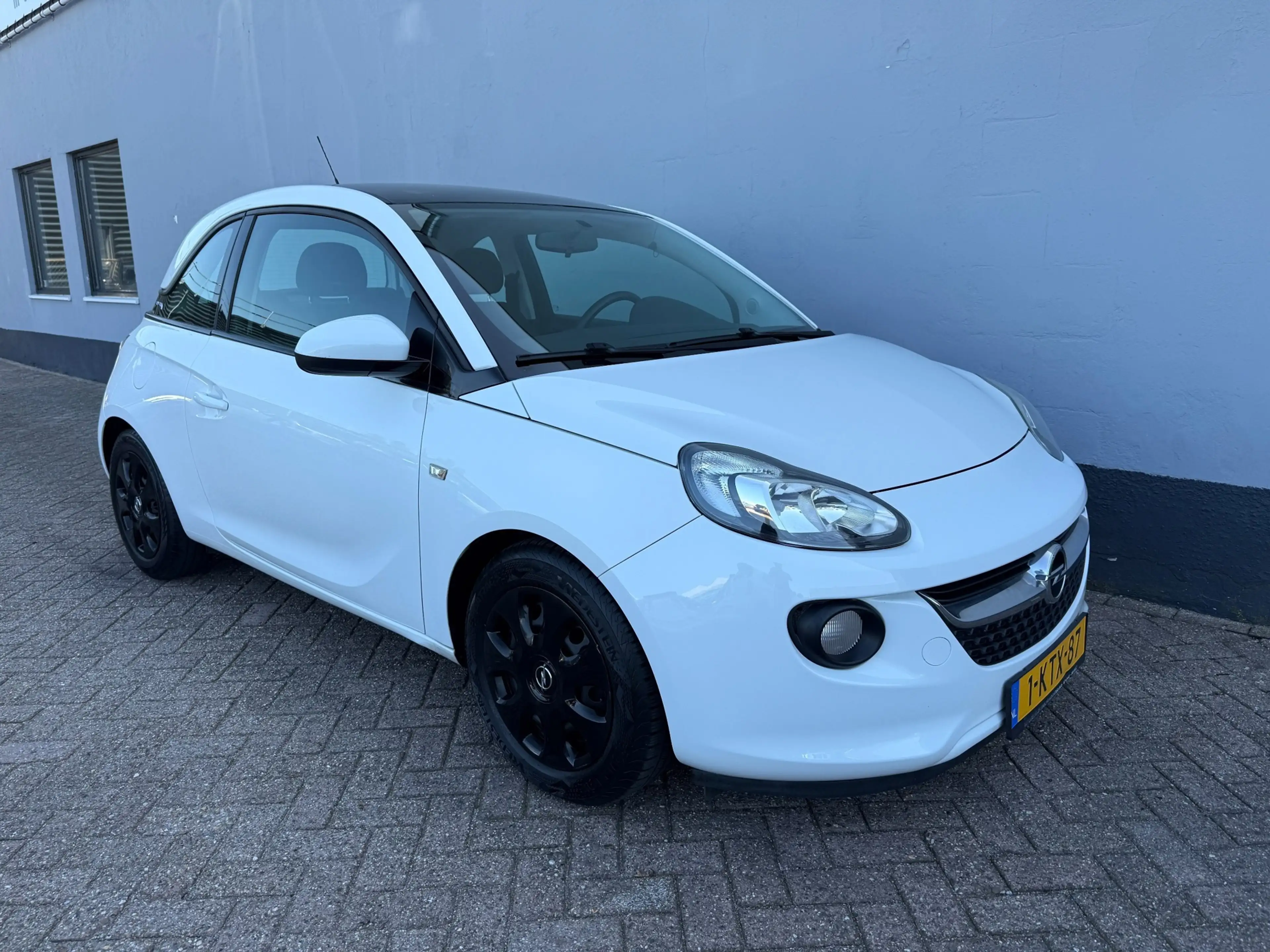 Opel Adam 1.2 - Airco - Navigatie — photo 4