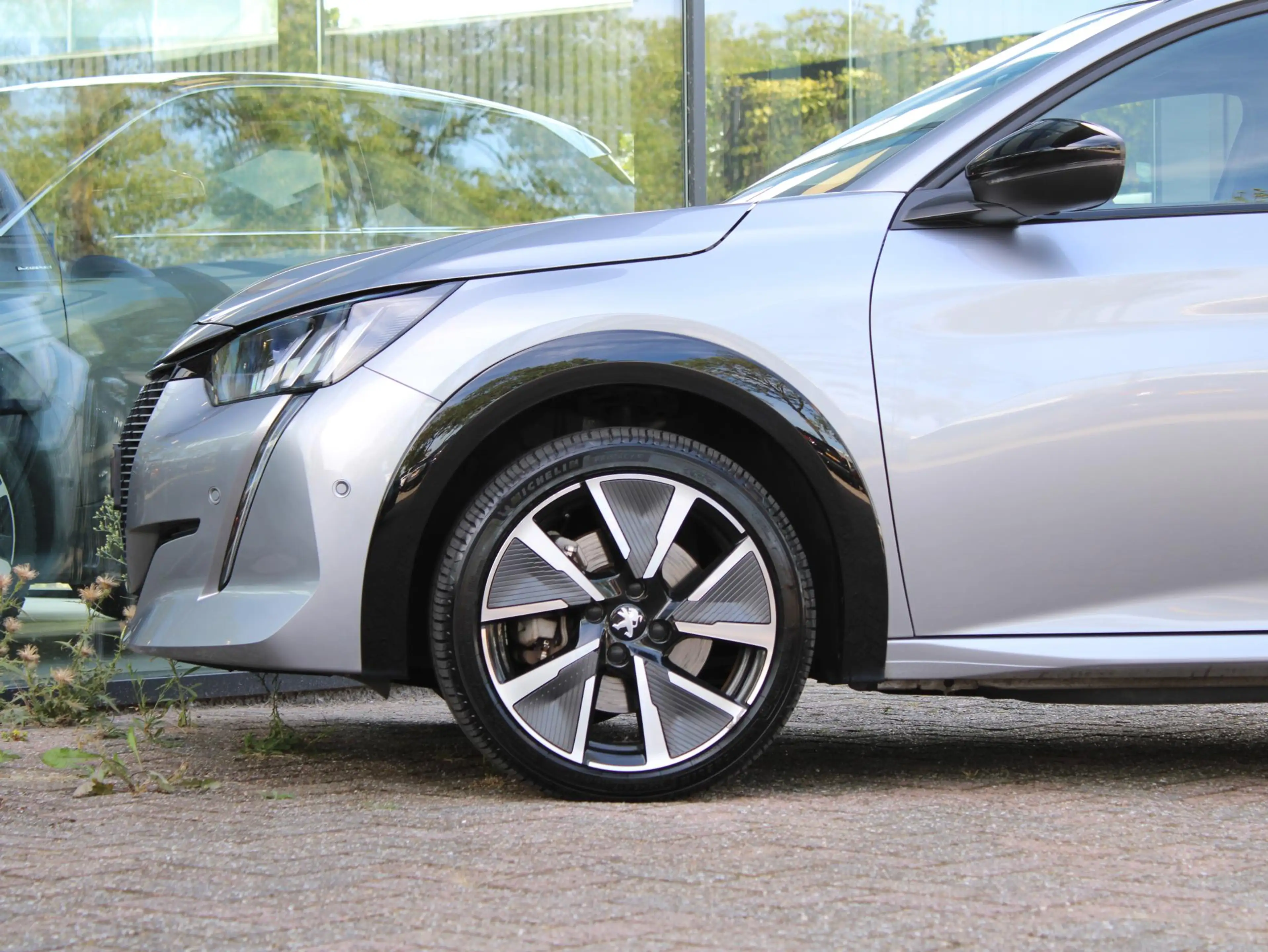 Peugeot e-208 EV GT Pack 50 kWh | Navi / Panoramadak / Camera — photo 14