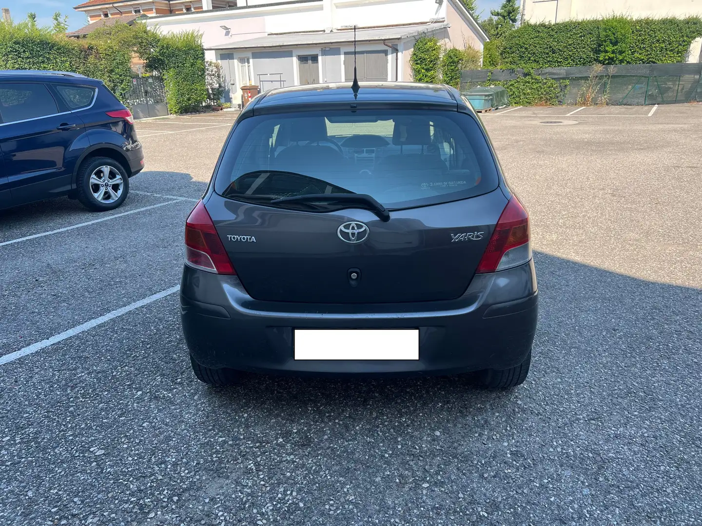 Toyota Yaris YARIS 1.0 5 PORTE SOL OK NEOPATENTATI Grigio - 1