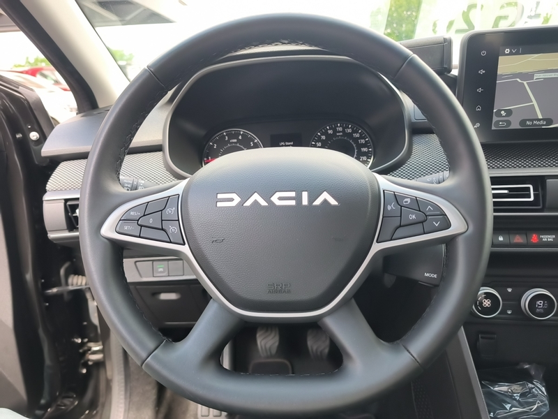 Dacia Jogger EXTREME TCe 100 ECO-G 7-SITZER KLIMA*ALLW — photo 10