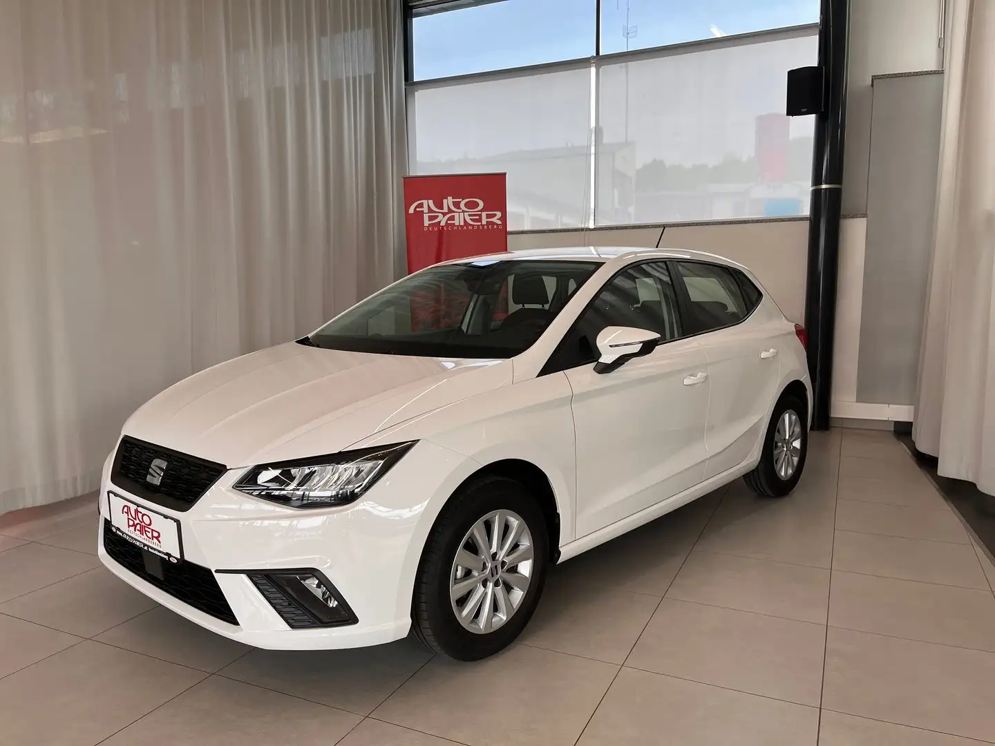 SEAT Ibiza Reference 1.0 TSI Weiß - 1
