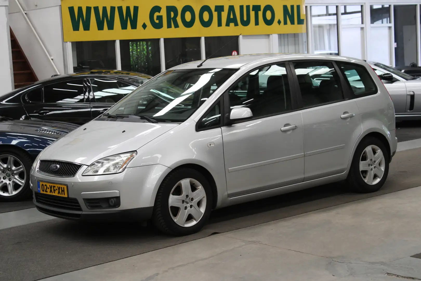 Ford Focus C-Max 1.6-16V Futura Airco, Cruise control, Trekhaak Gris - 1